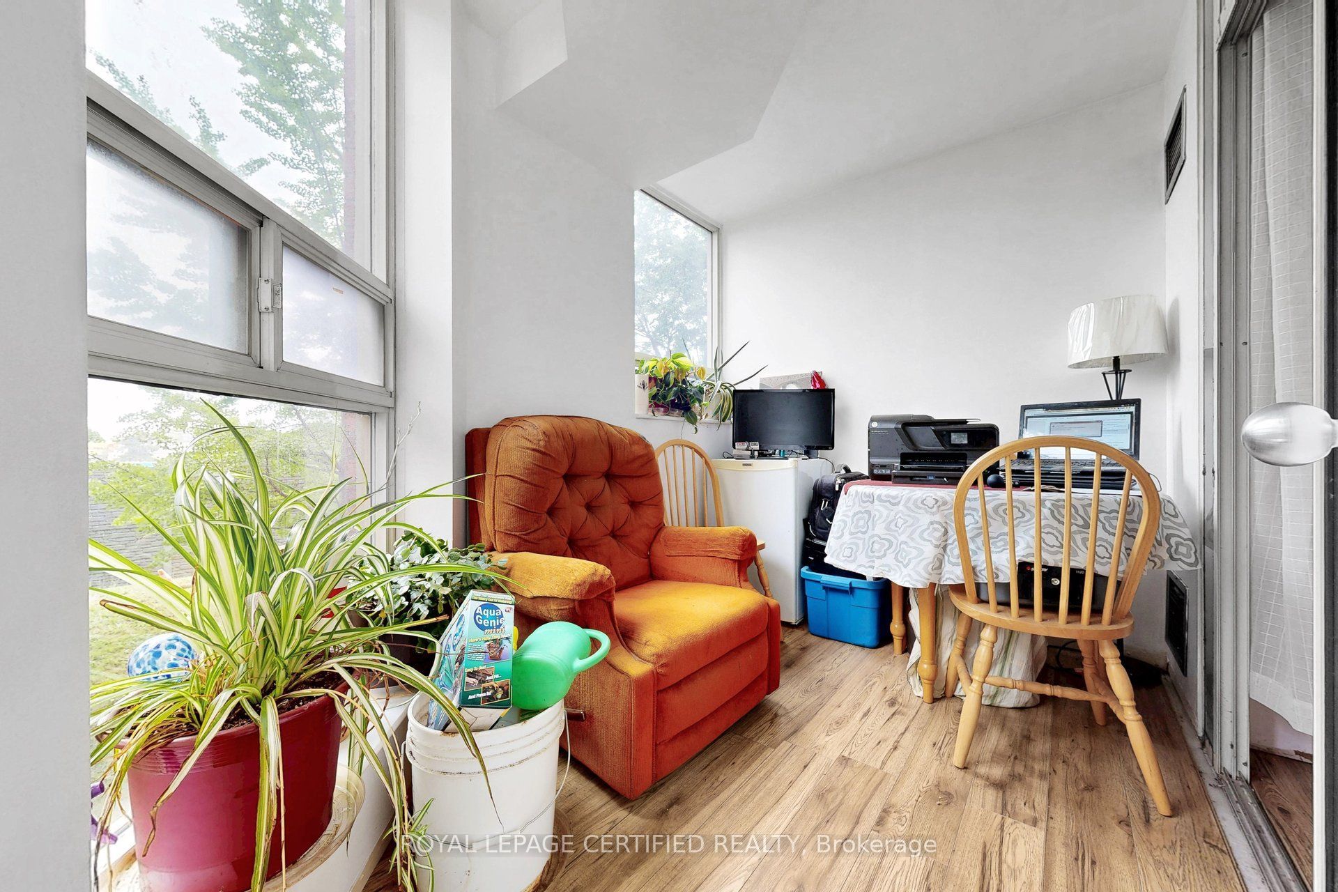 2460 Eglinton Avenue E 201 Property Photo 27