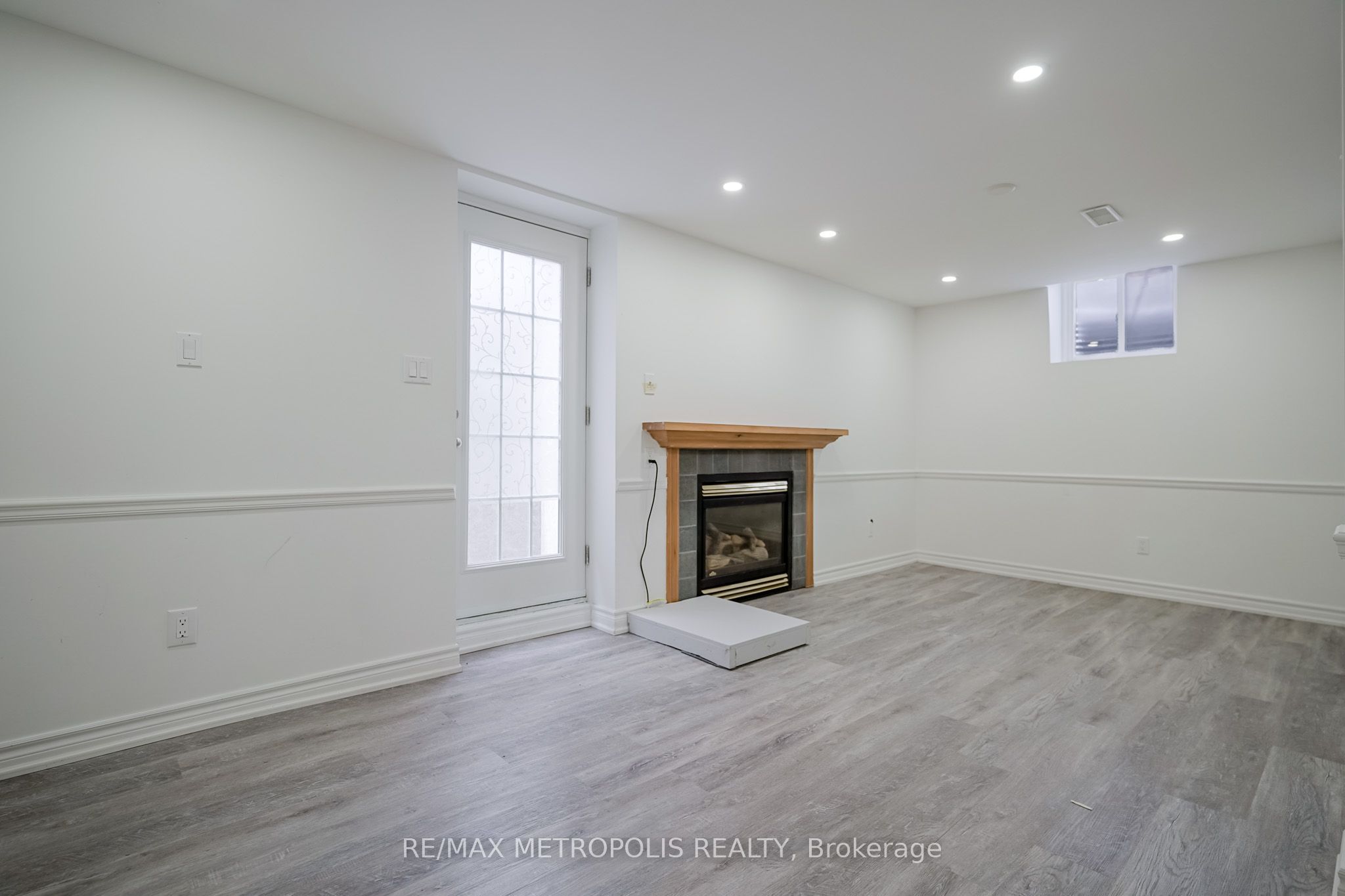 570 Springview Drive Bsmt Property Photo 6