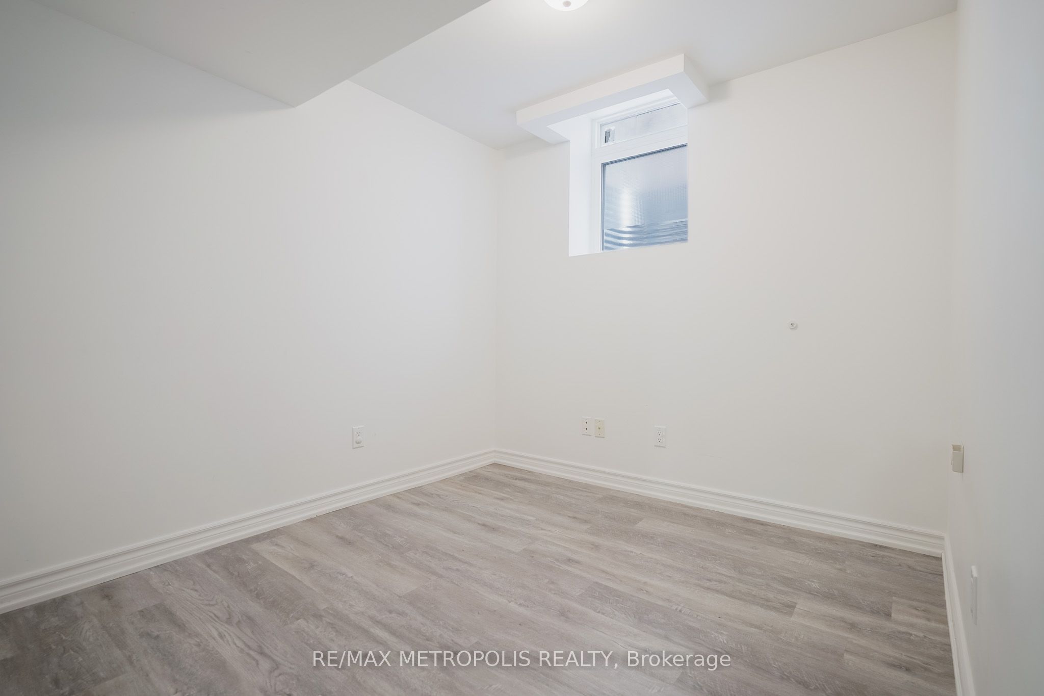 570 Springview Drive Bsmt Property Photo 25