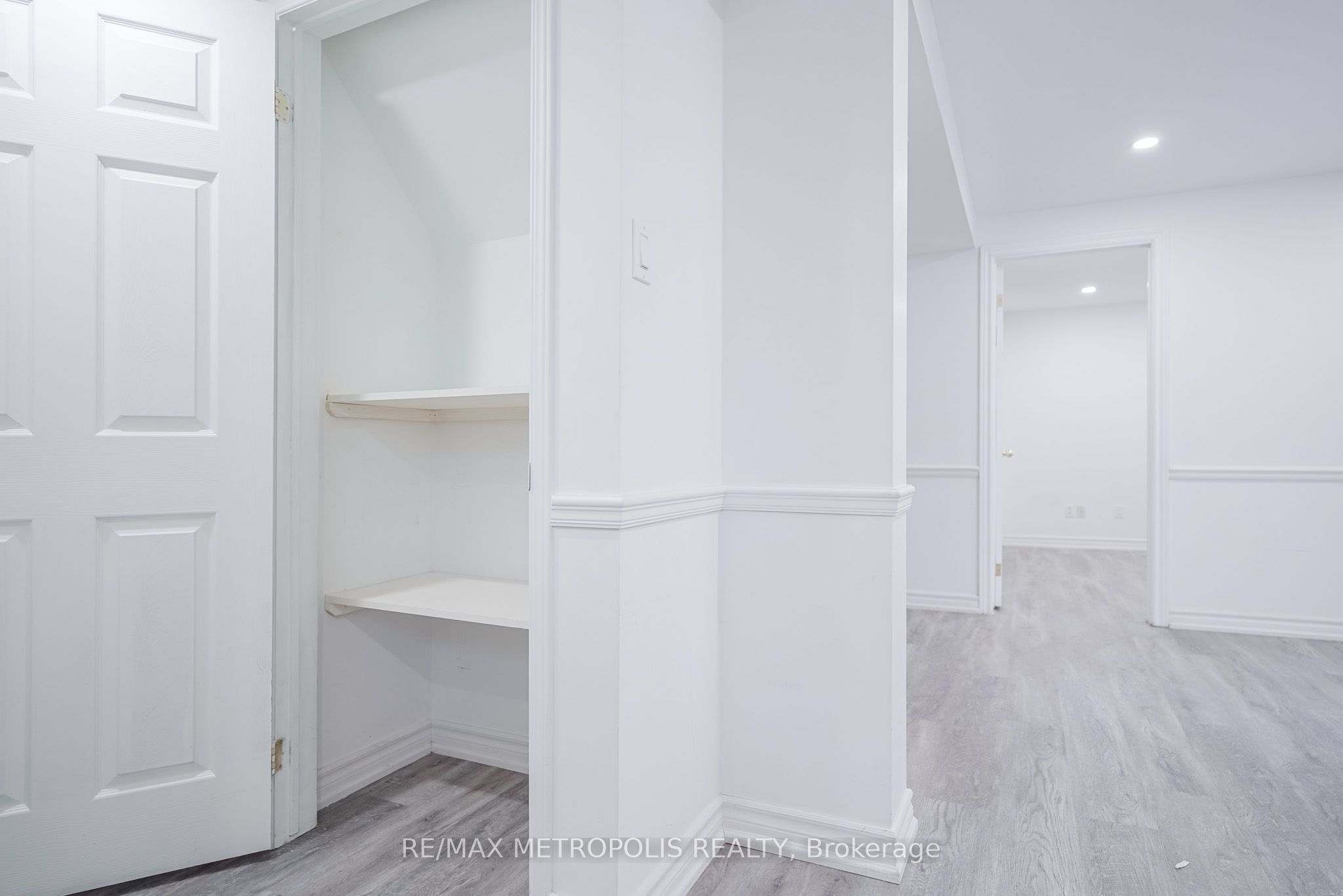 570 Springview Drive Bsmt Property Photo 27