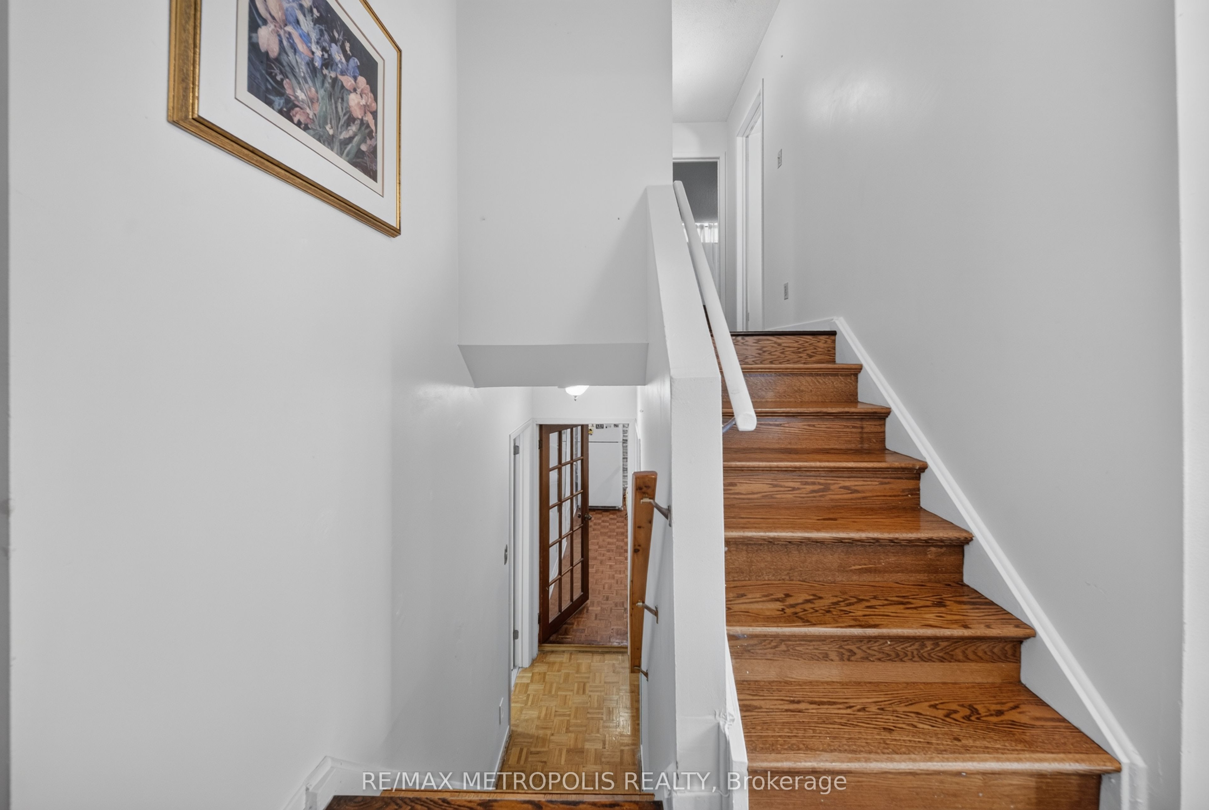 16 Stanbridge Court Property Photo 31