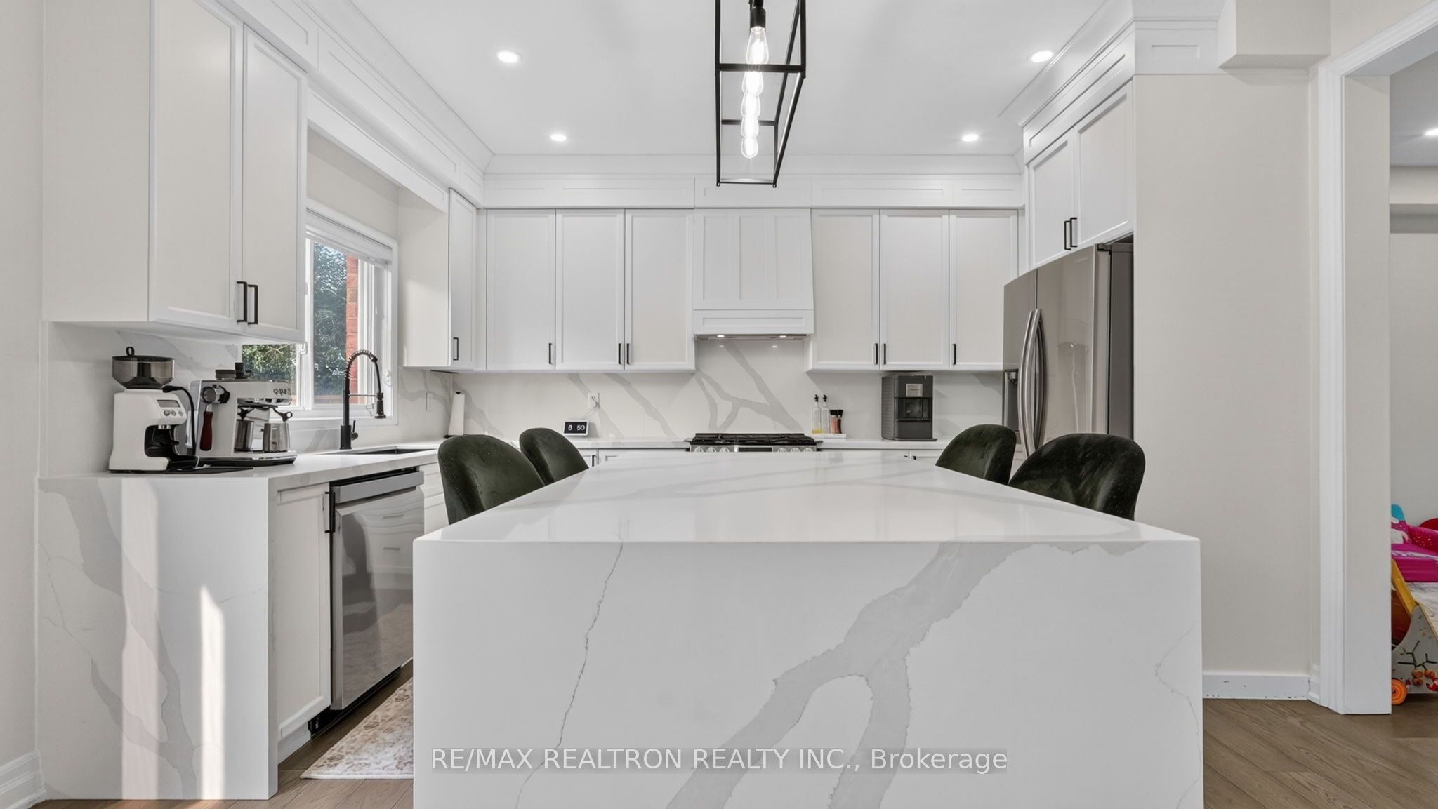 1087 Coldstream Drive Property Photo 19