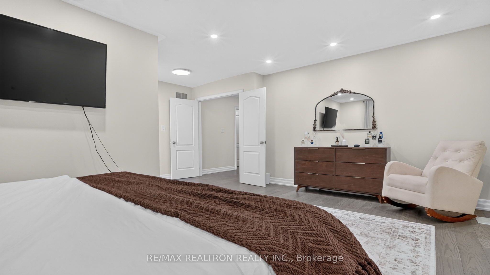 1087 Coldstream Drive Property Photo 29