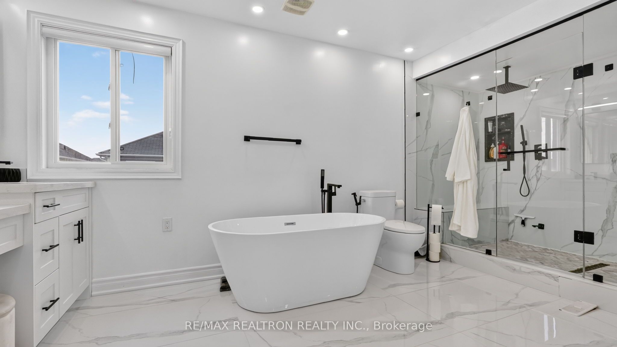1087 Coldstream Drive Property Photo 31
