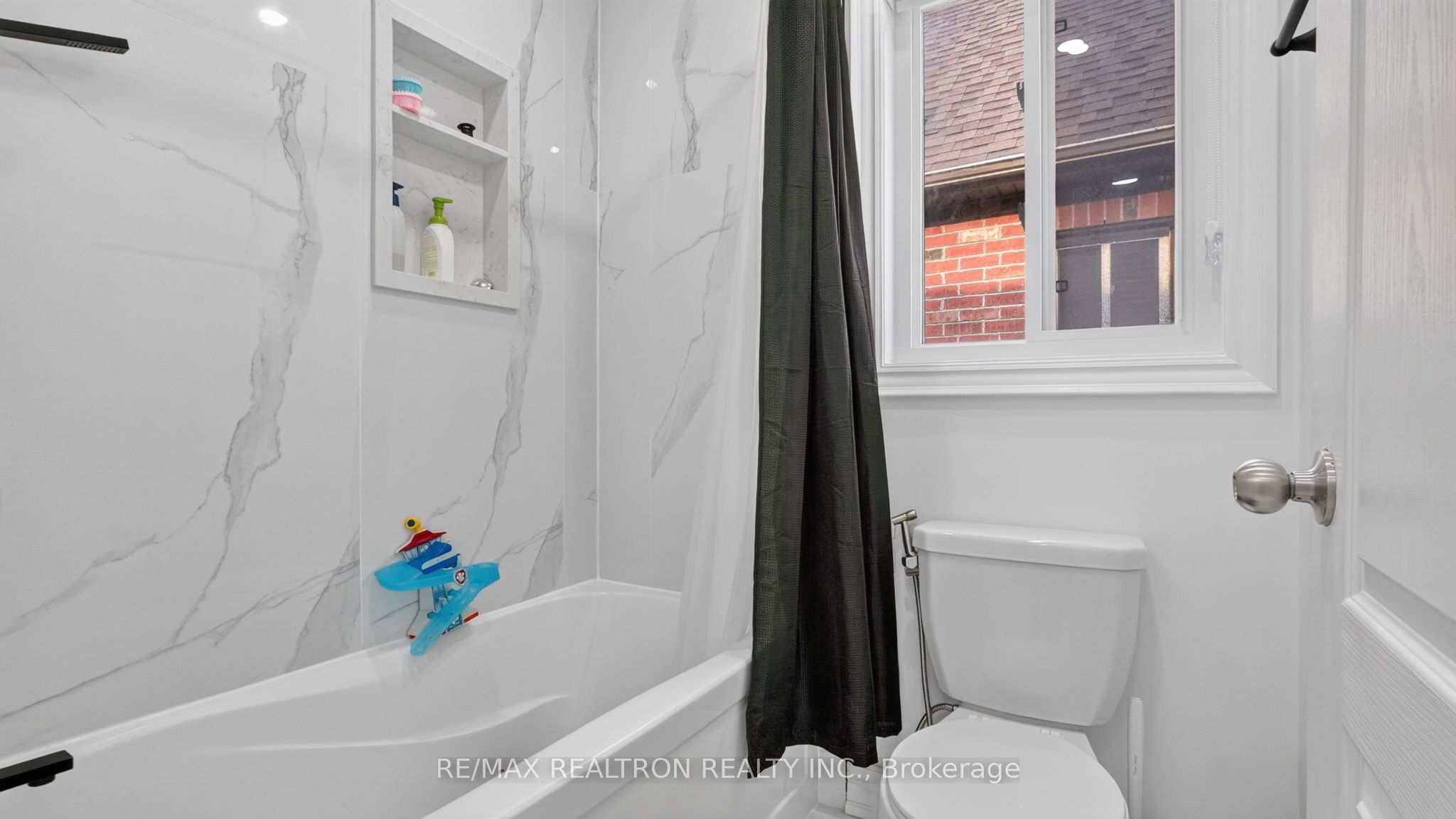 1087 Coldstream Drive Property Photo 39