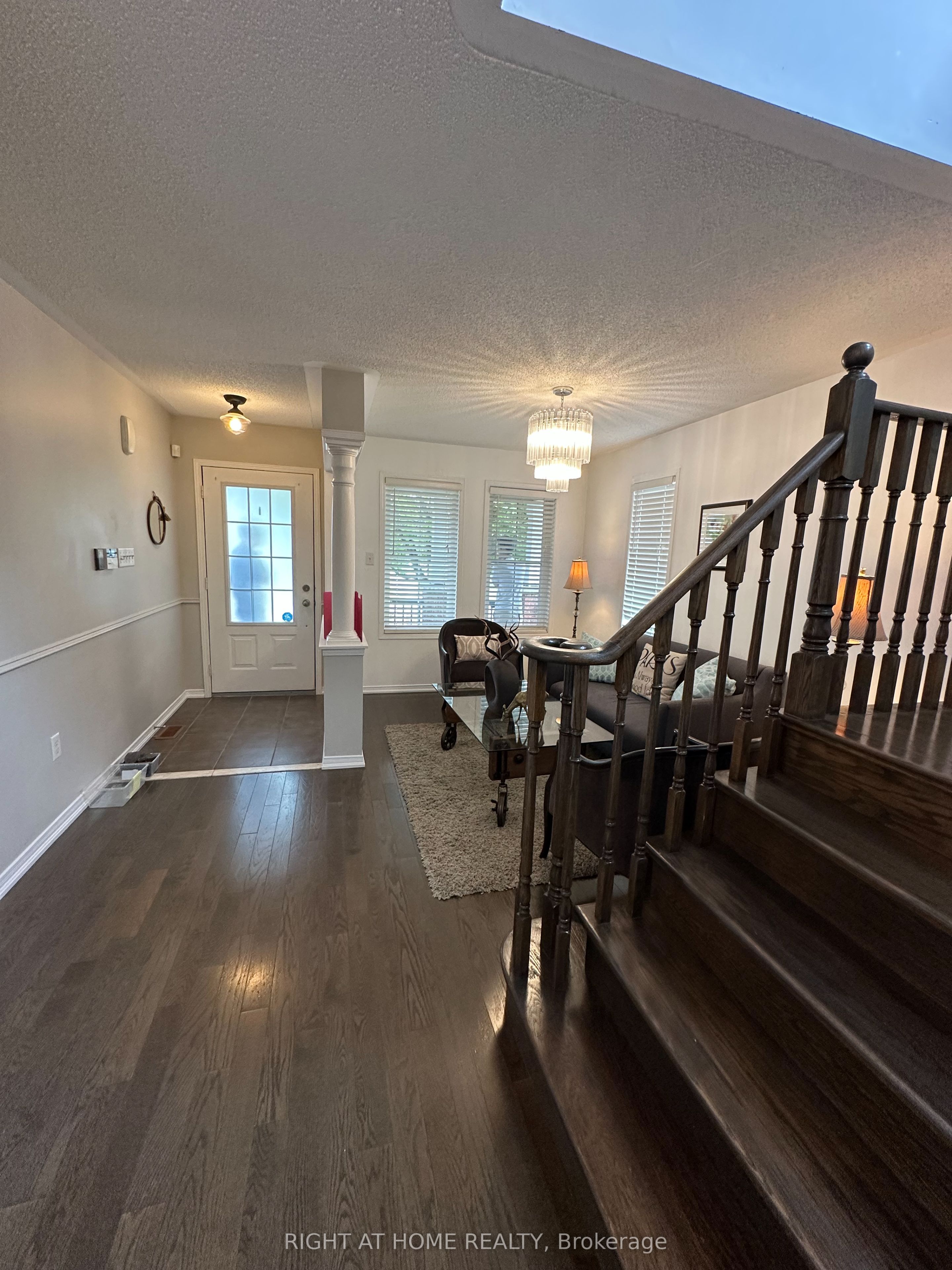 107 Norland Circle Property Photo 4