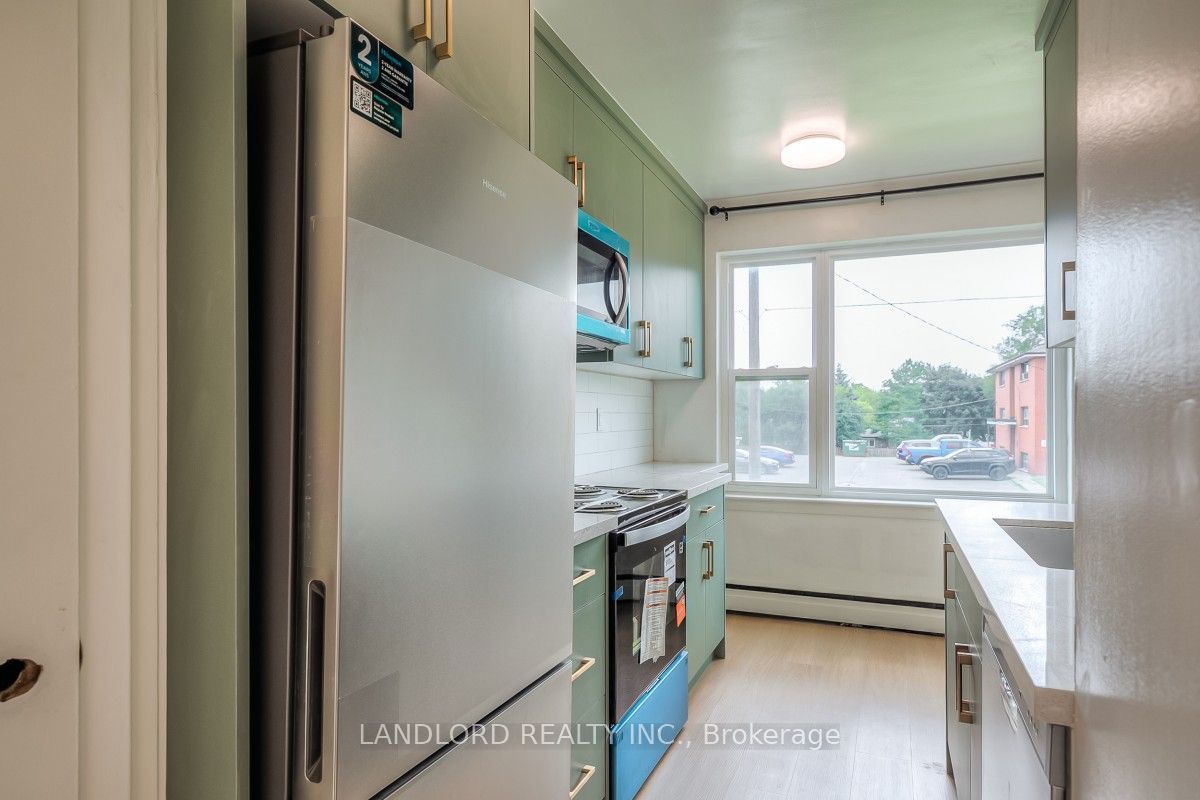111 Craydon Road 201 Property Photo 3