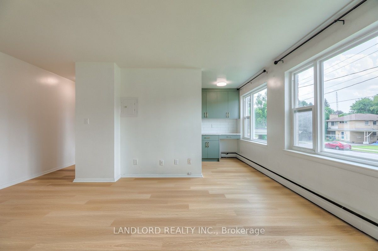 111 Craydon Road 201 Property Photo 9