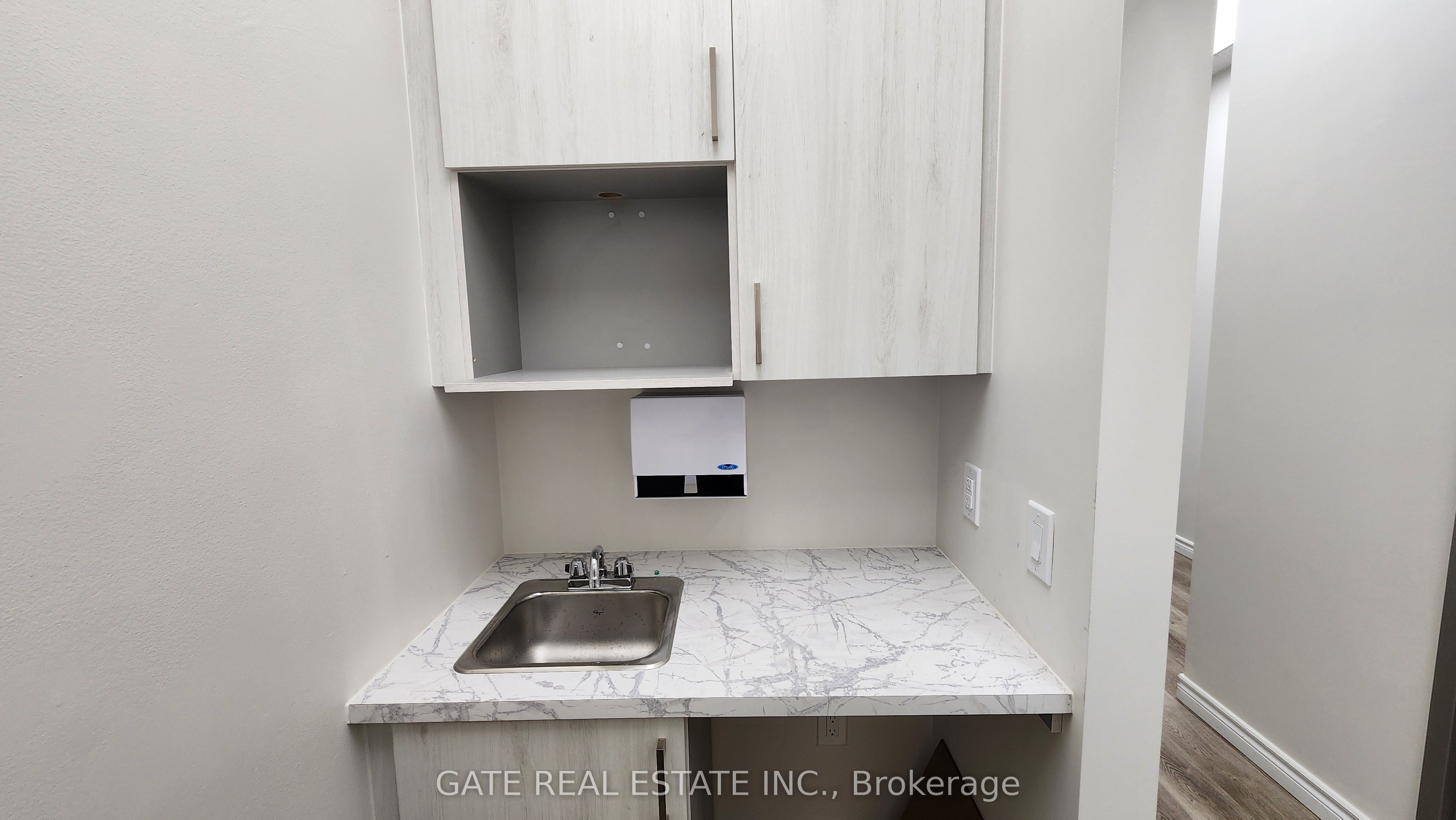 1183 Brimley Road Property Photo 8
