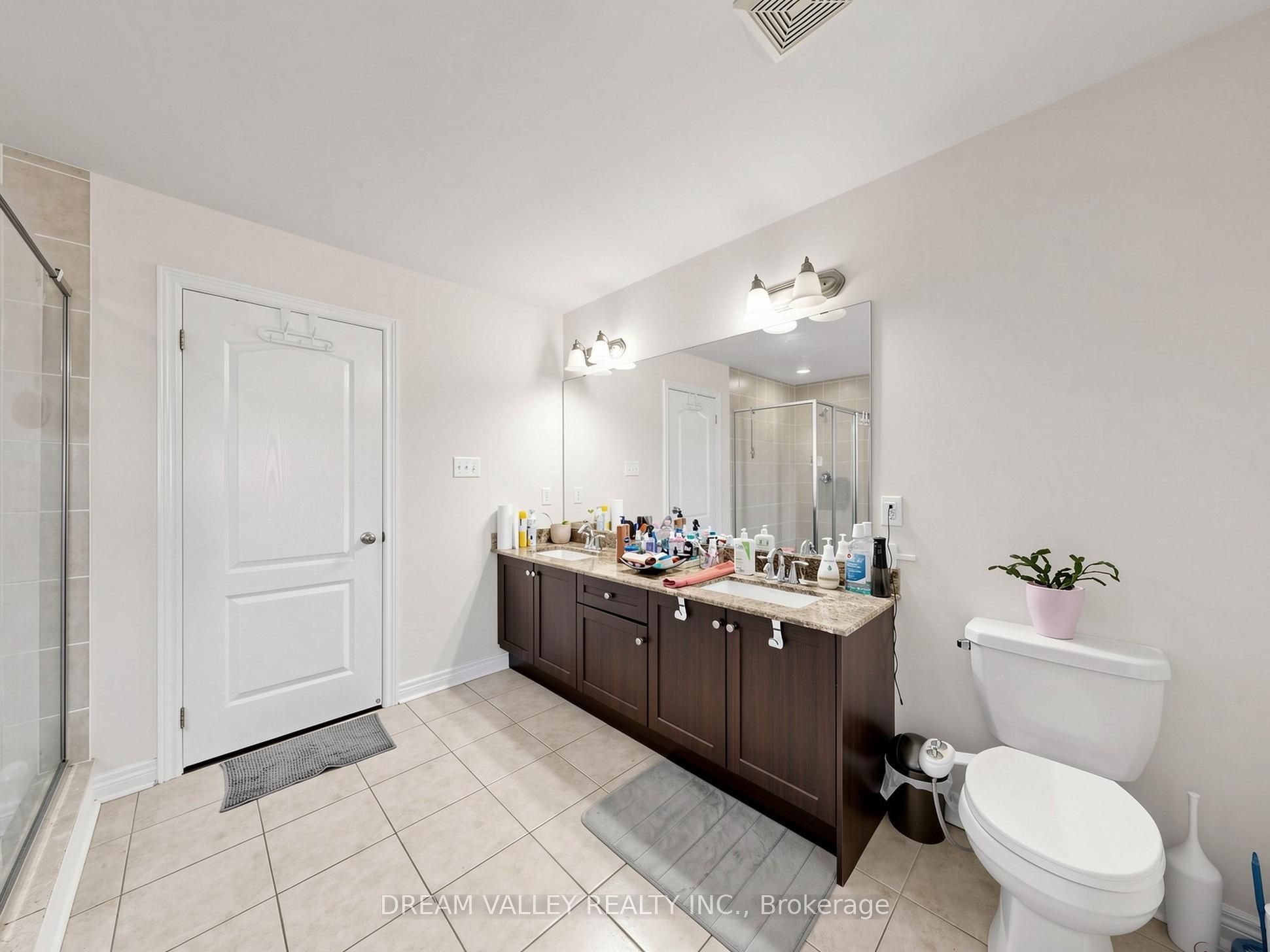 8 Zezel Way Property Photo 20