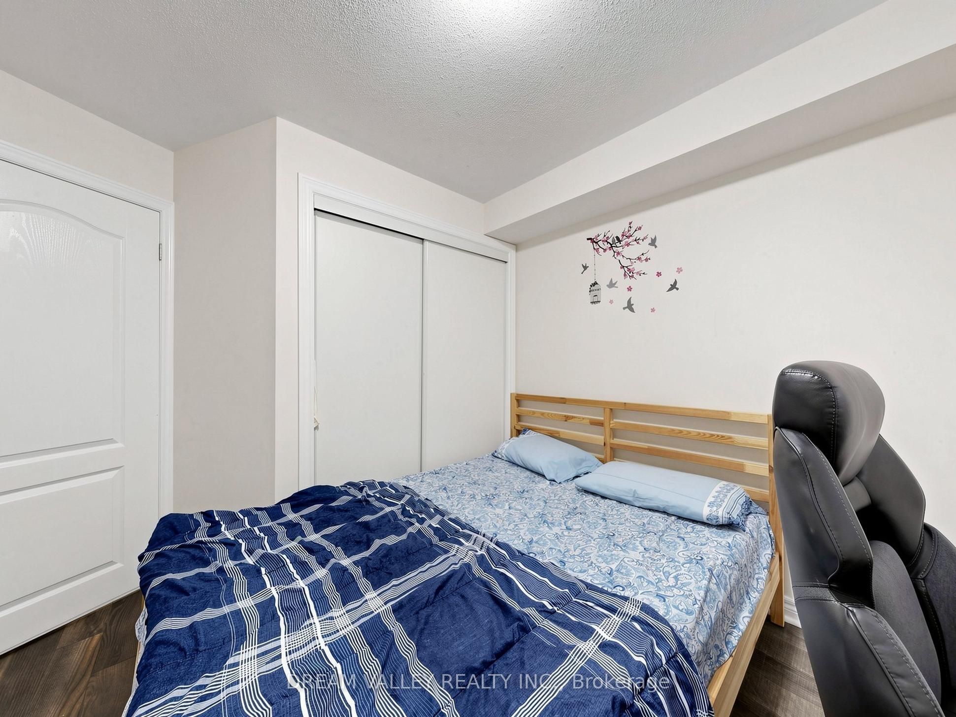 8 Zezel Way Property Photo 23