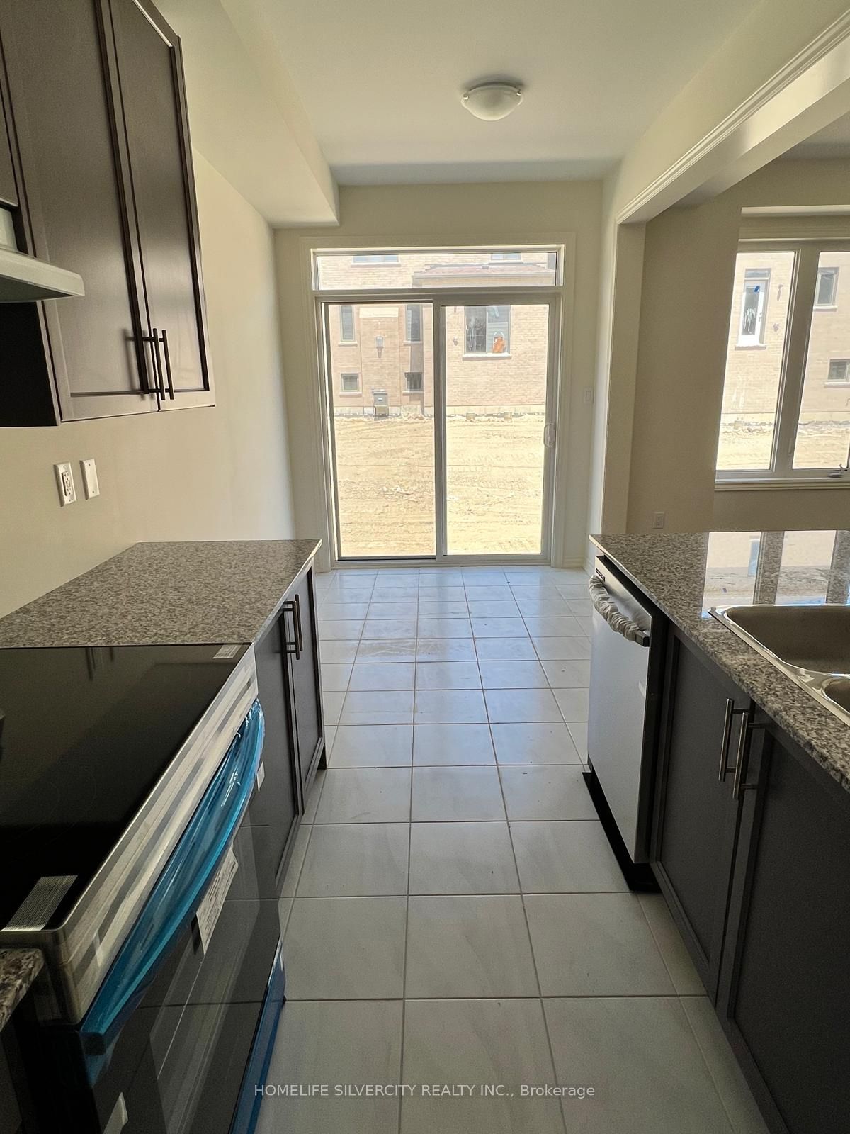 1224 Rexton Drive Property Photo 14