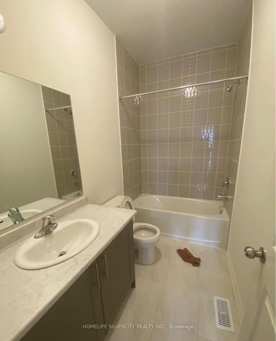 1224 Rexton Drive Property Photo 26