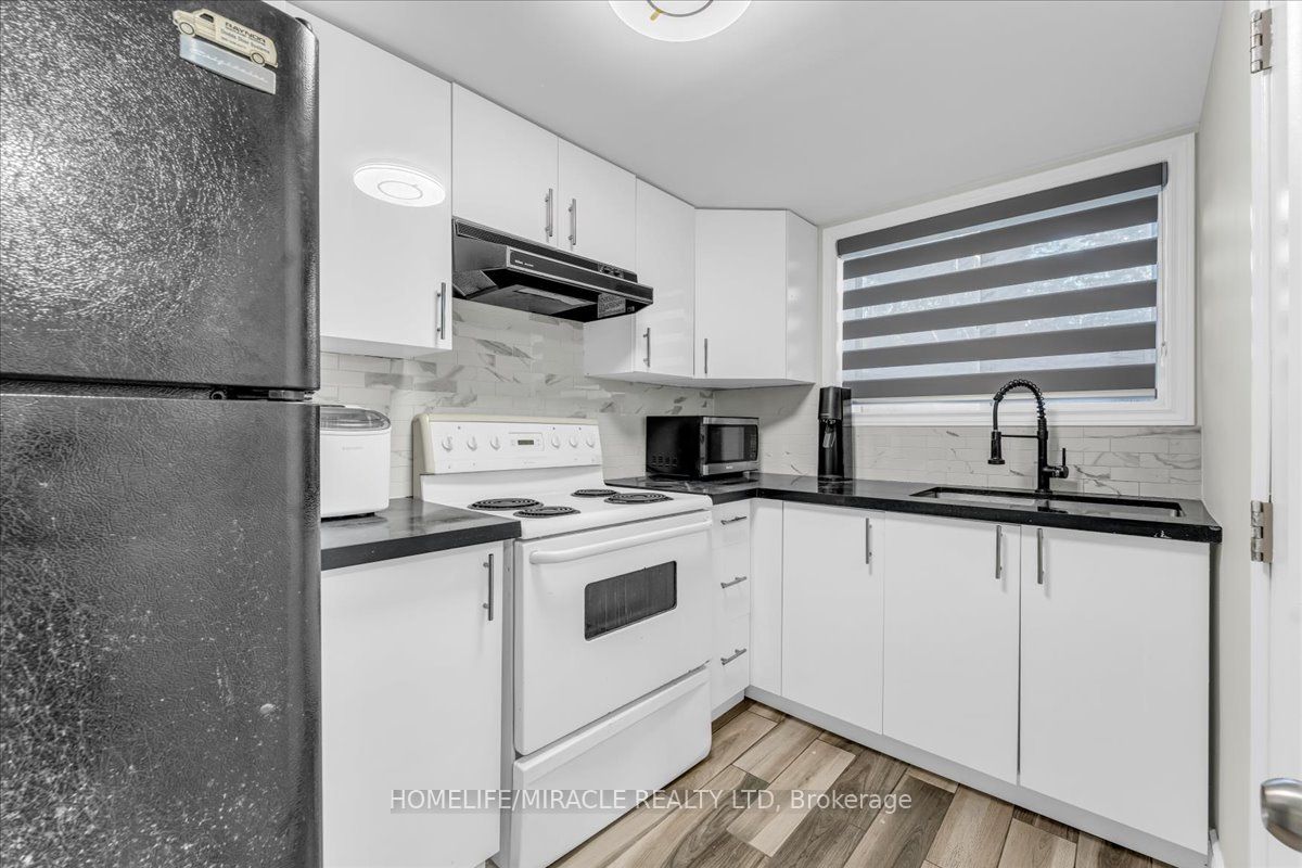 1238 Pharmacy Avenue Property Photo 27