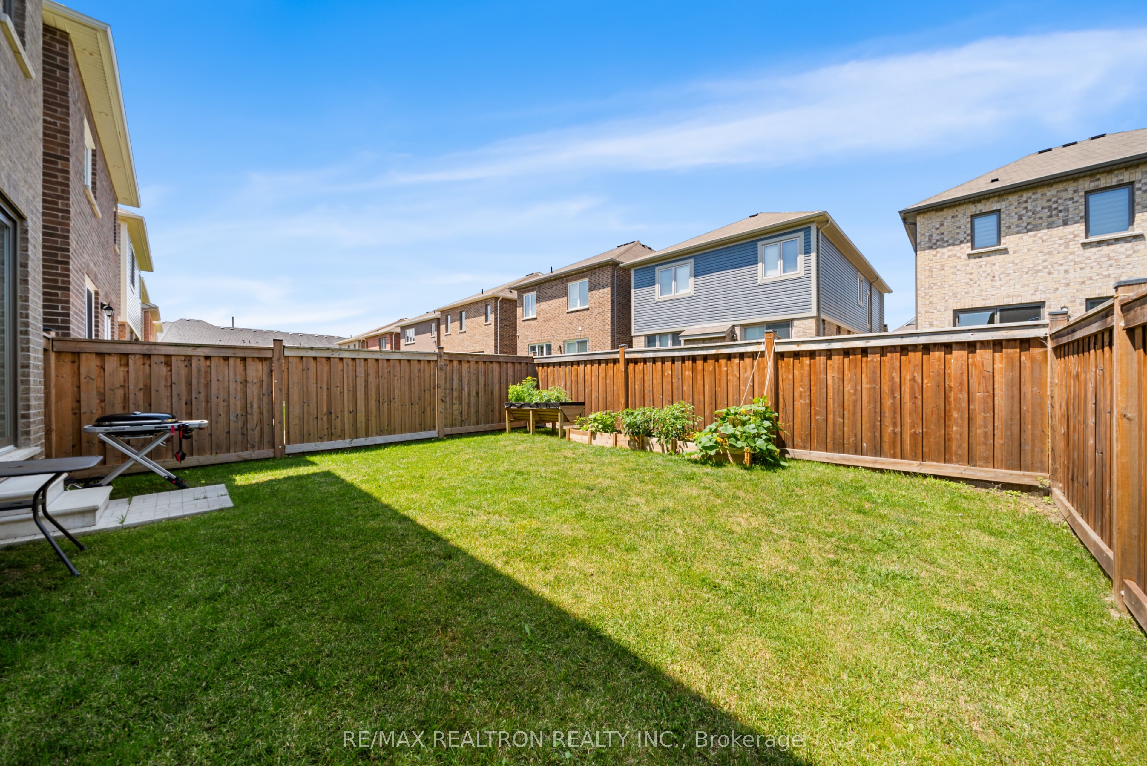 22 Kilmarnock Crescent Property Photo 26
