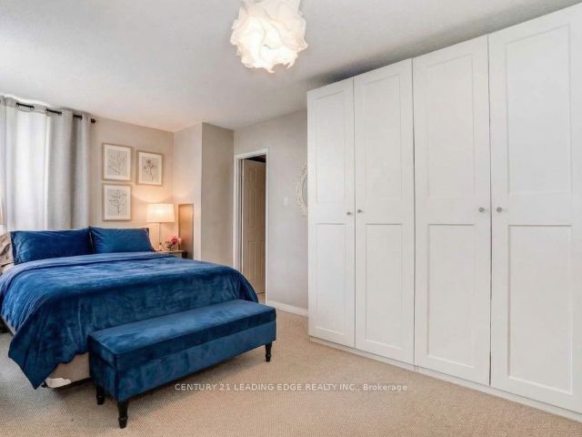 1665 Pickering Parkway 815 Property Photo 10