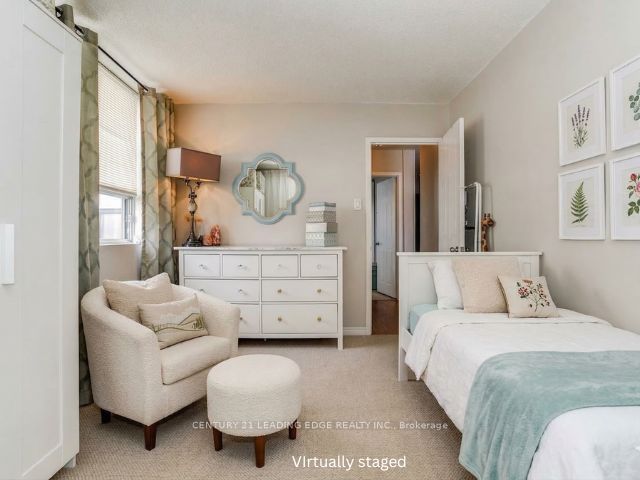 1665 Pickering Parkway 815 Property Photo 11