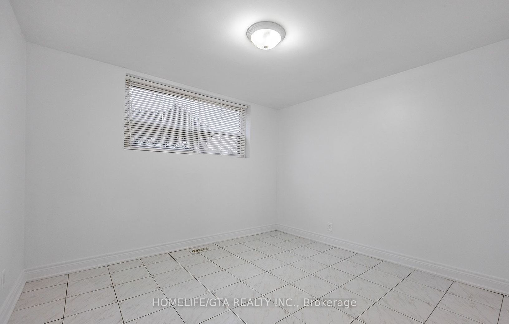 349 Frontenac Avenue 3 Property Photo 11