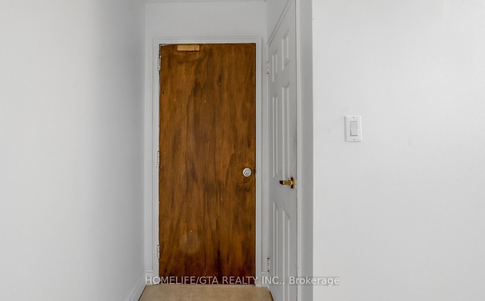 349 Frontenac Avenue 3 Property Photo 19