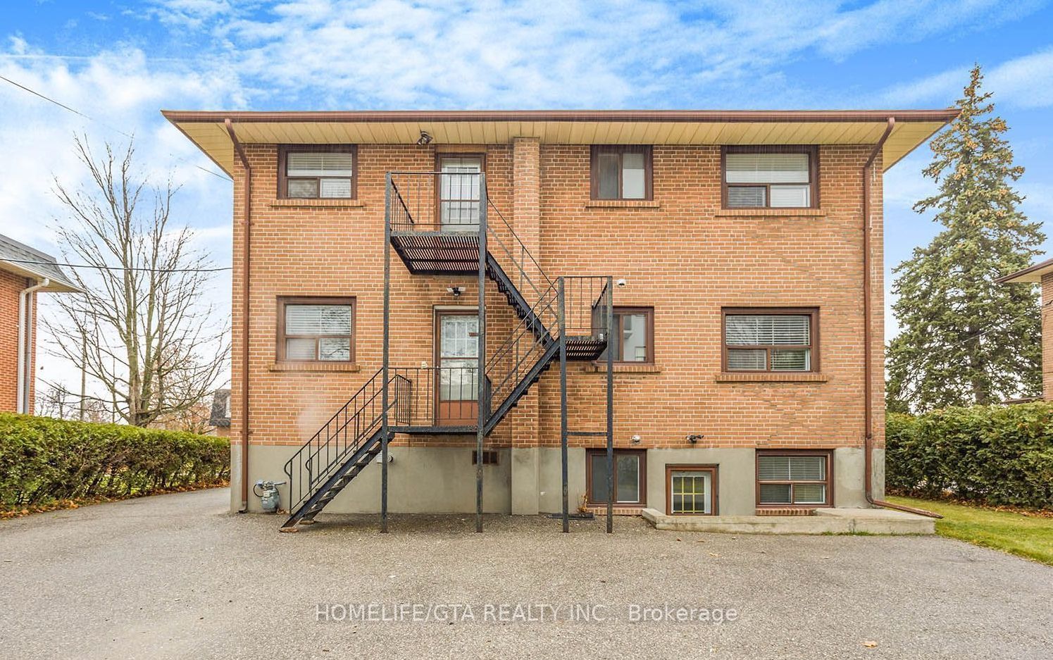 349 Frontenac Avenue 3 Property Photo 21