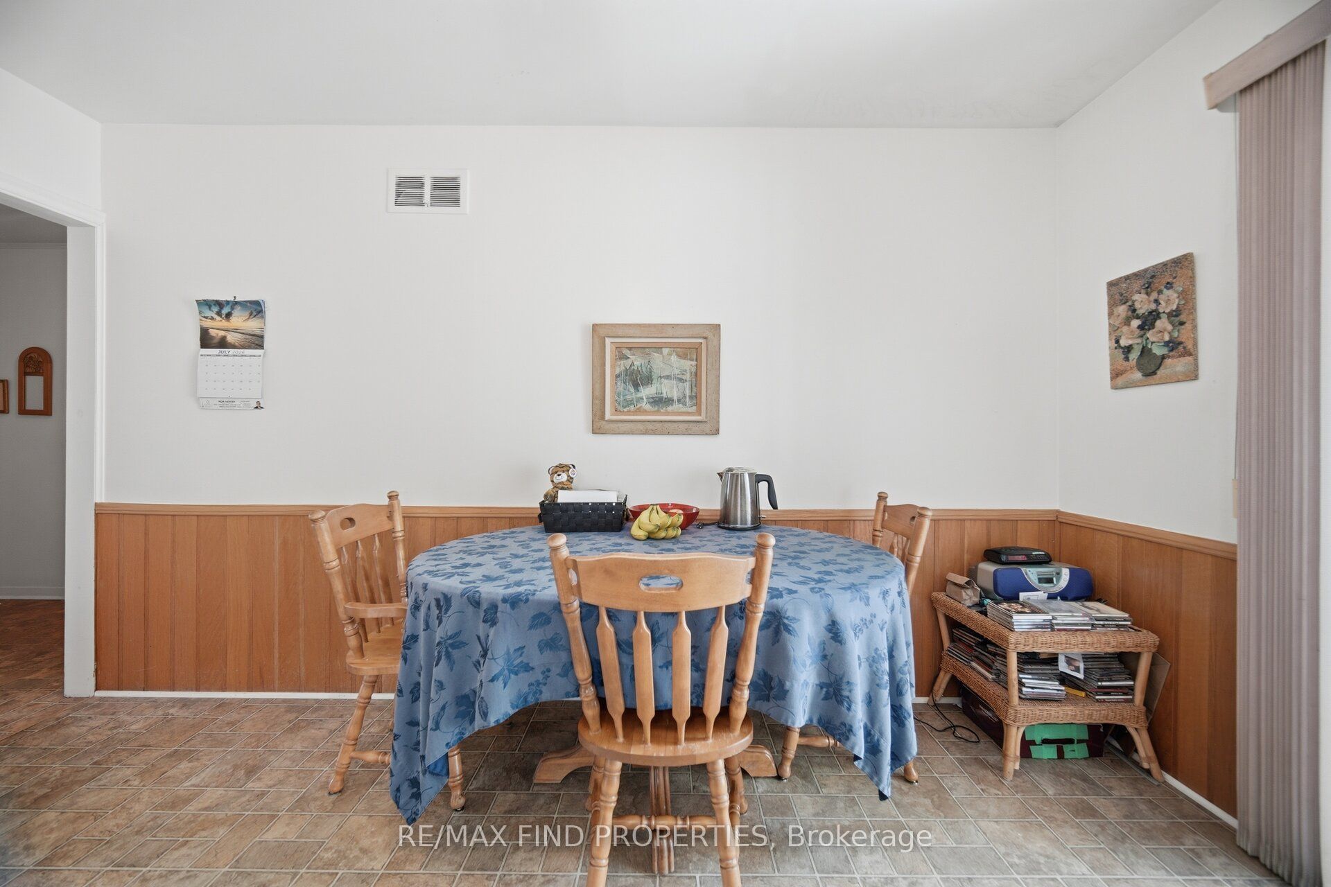36 Pinegrove Avenue Property Photo 13