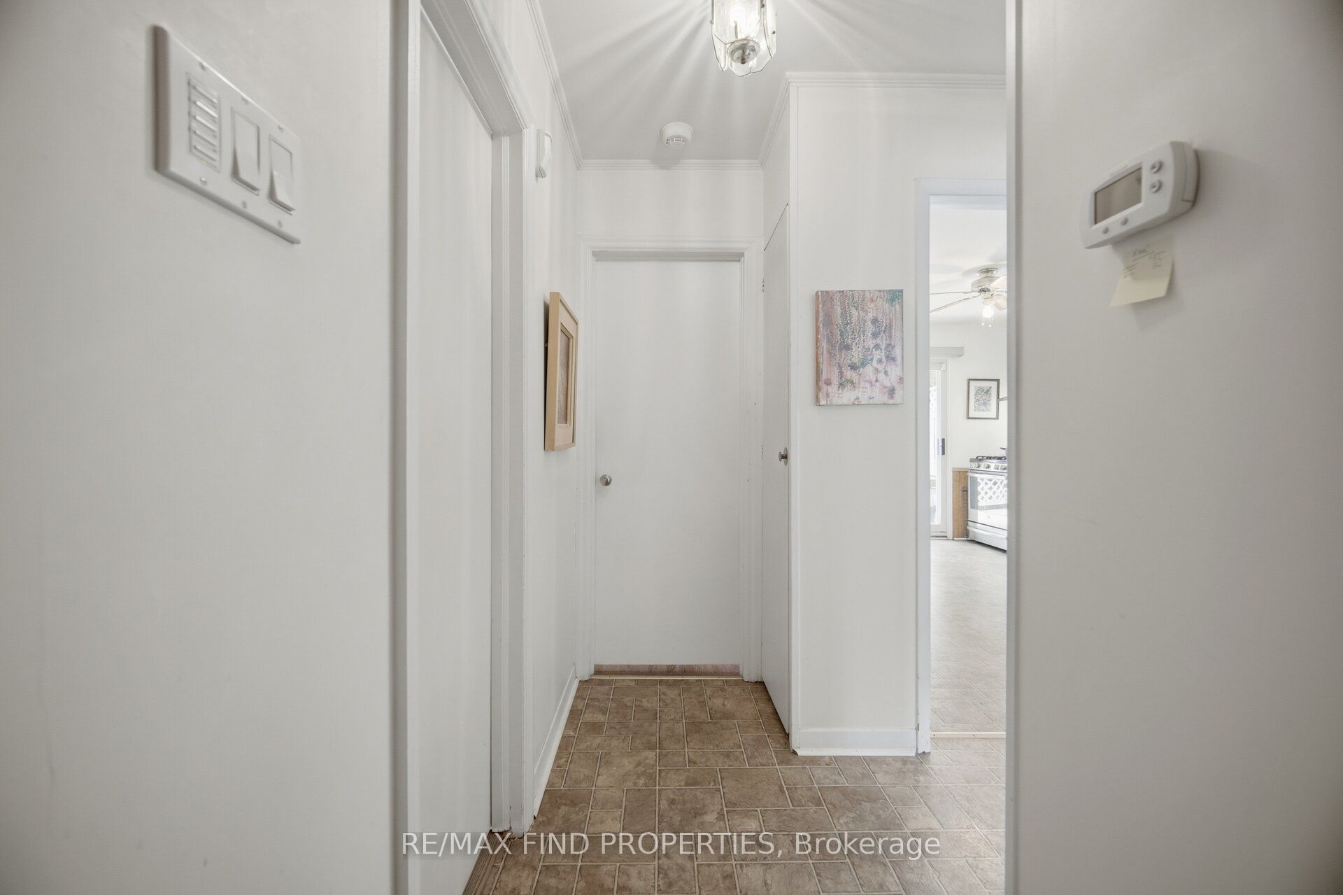 36 Pinegrove Avenue Property Photo 16
