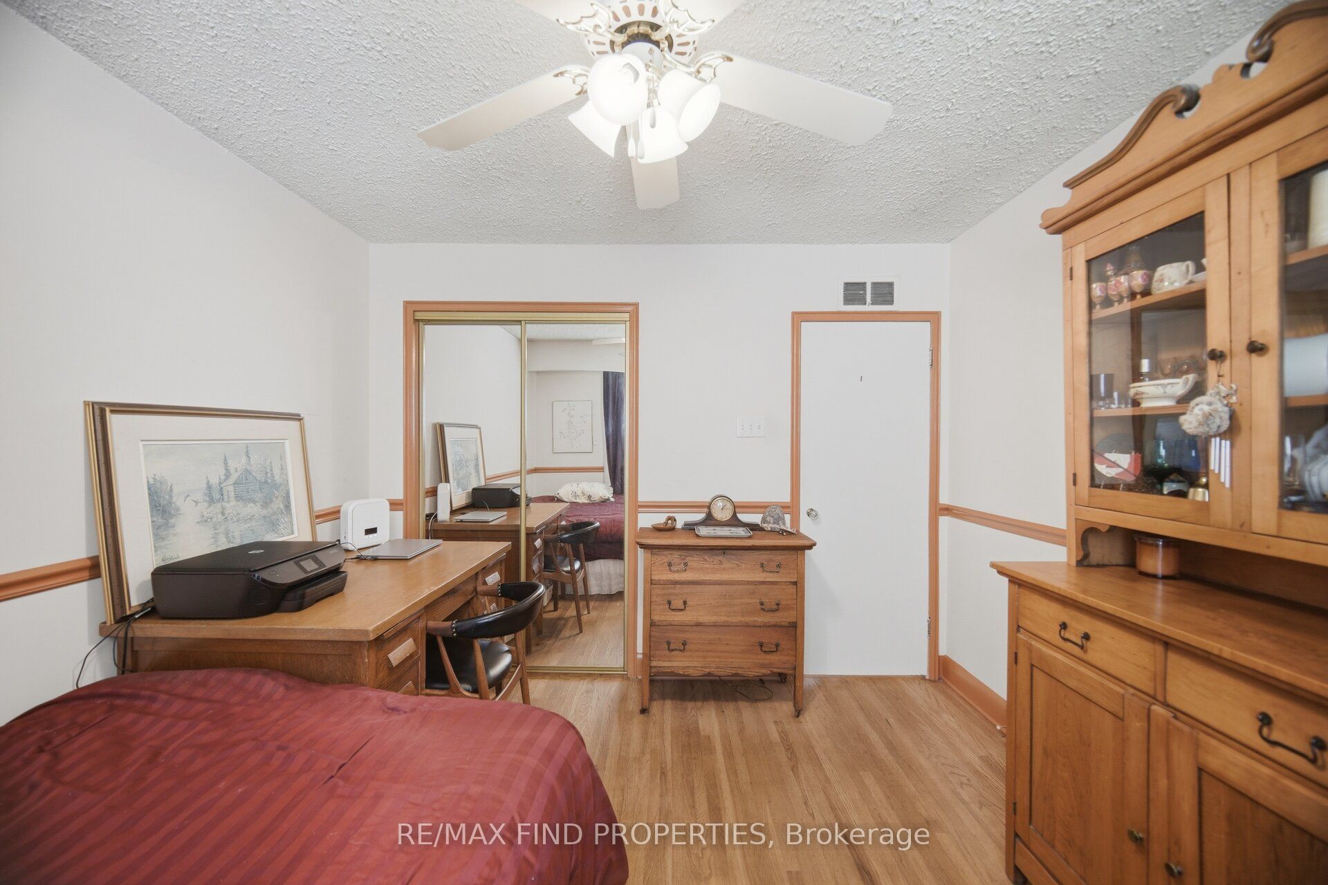 36 Pinegrove Avenue Property Photo 21