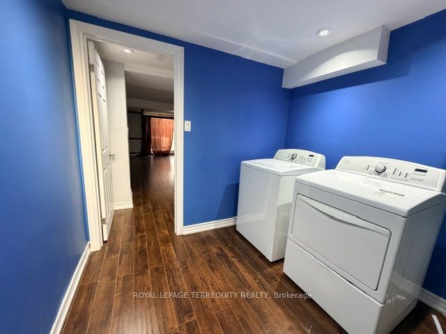 869 Marinet Crescent Bsmt Property Photo 14