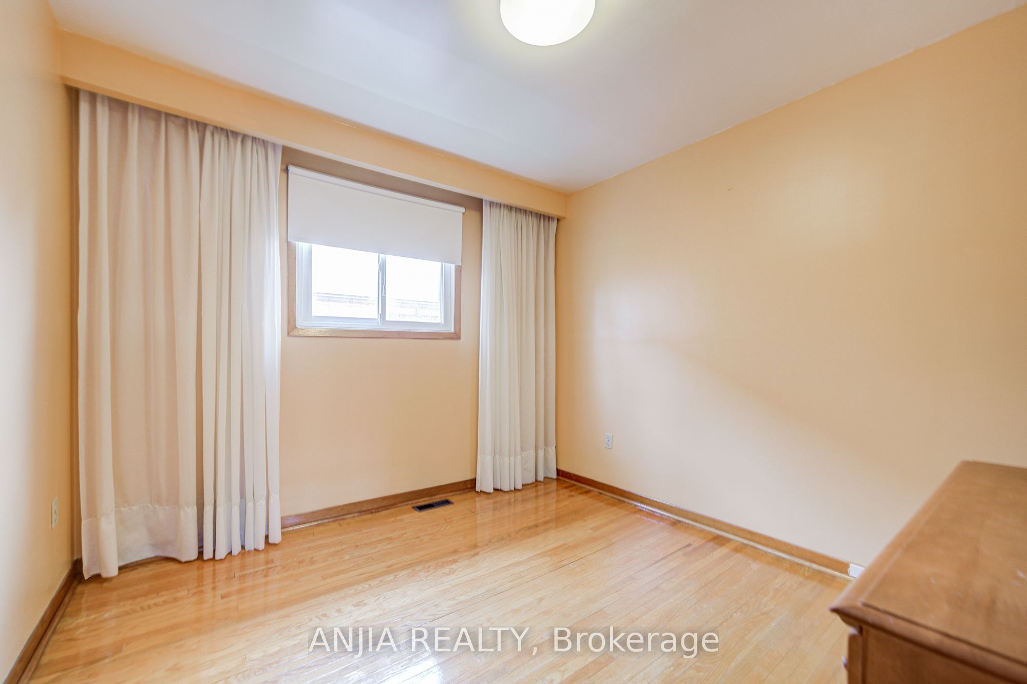 5 Brantford Drive Property Photo 20