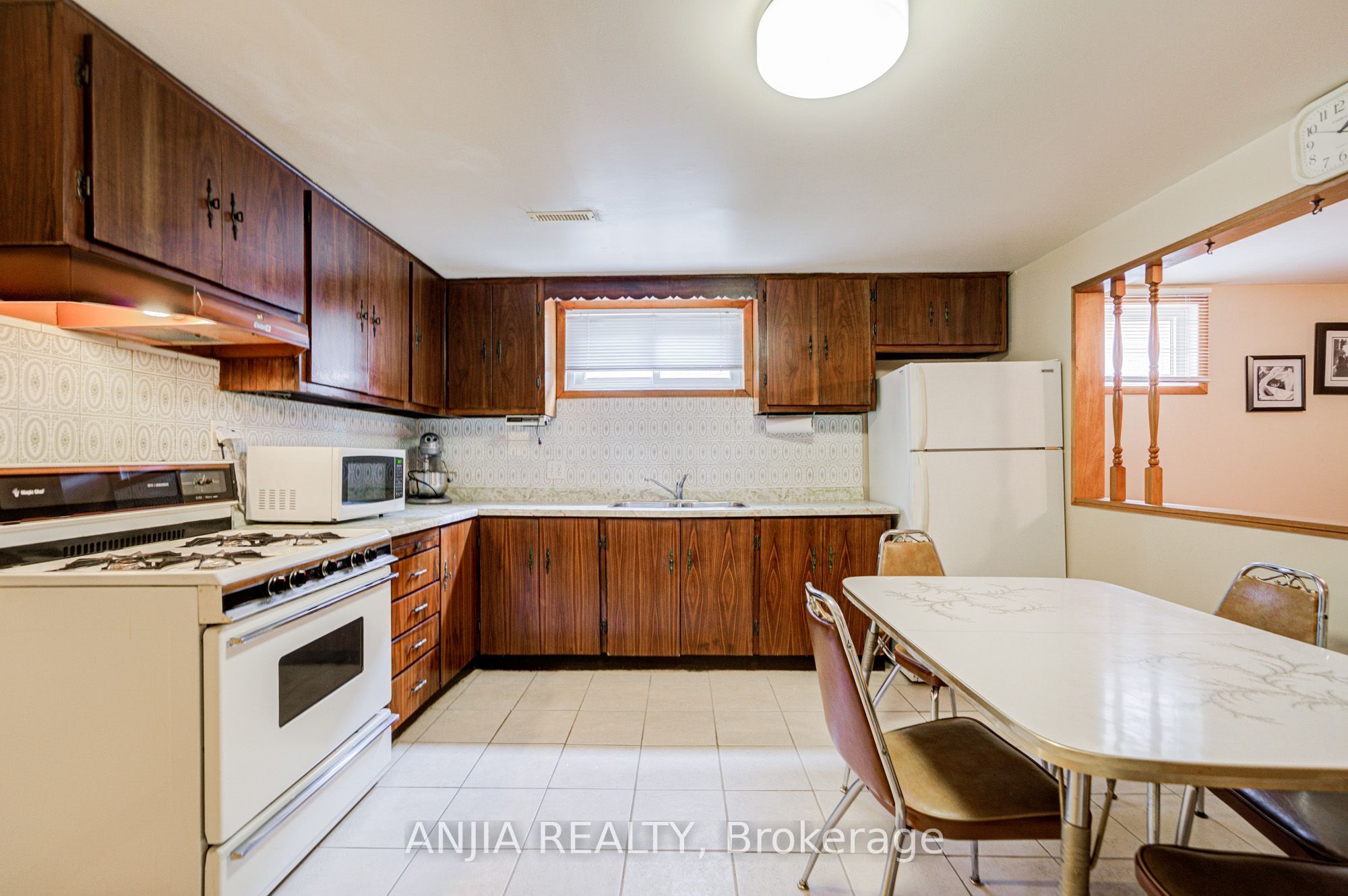 5 Brantford Drive Property Photo 29