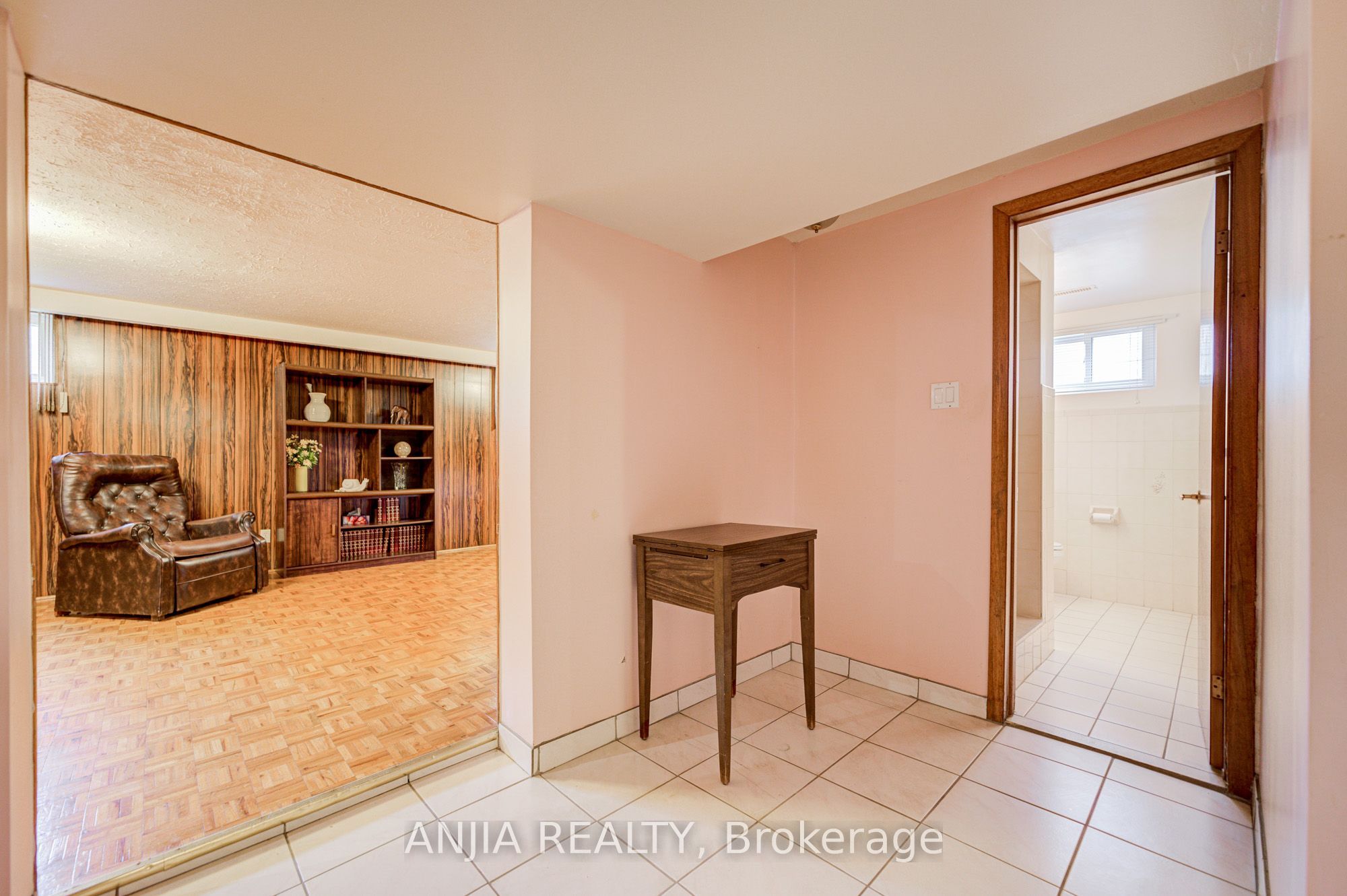 5 Brantford Drive Property Photo 35