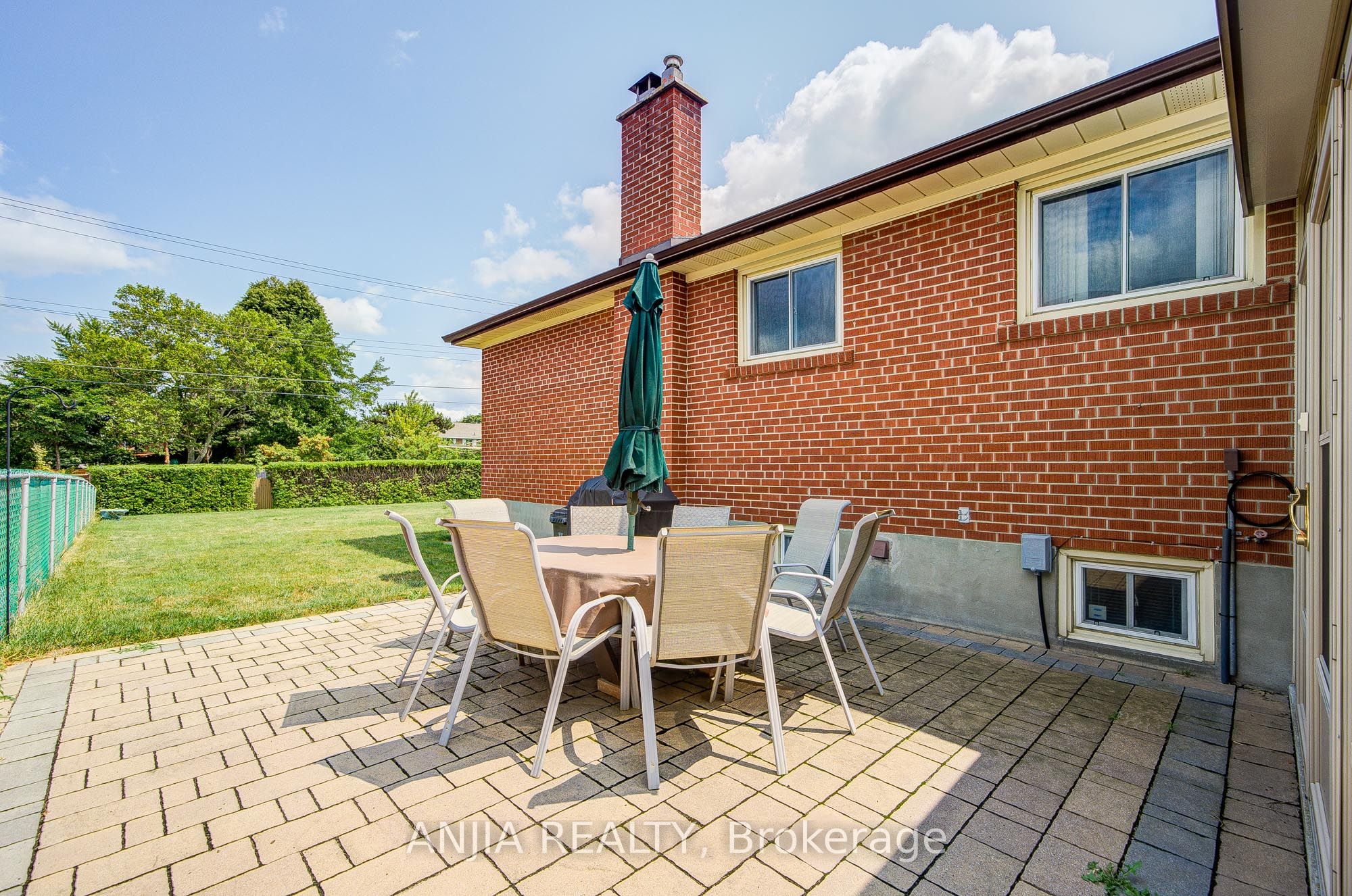 5 Brantford Drive Property Photo 44