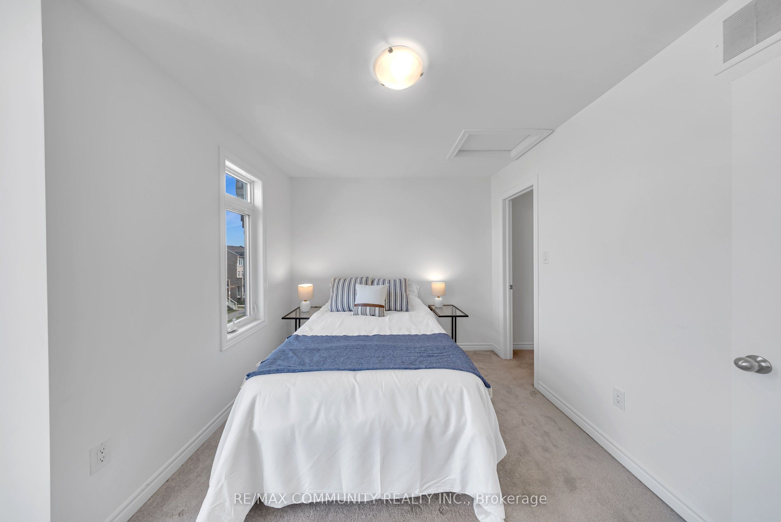 1761 Rex Heath Drive Property Photo 13