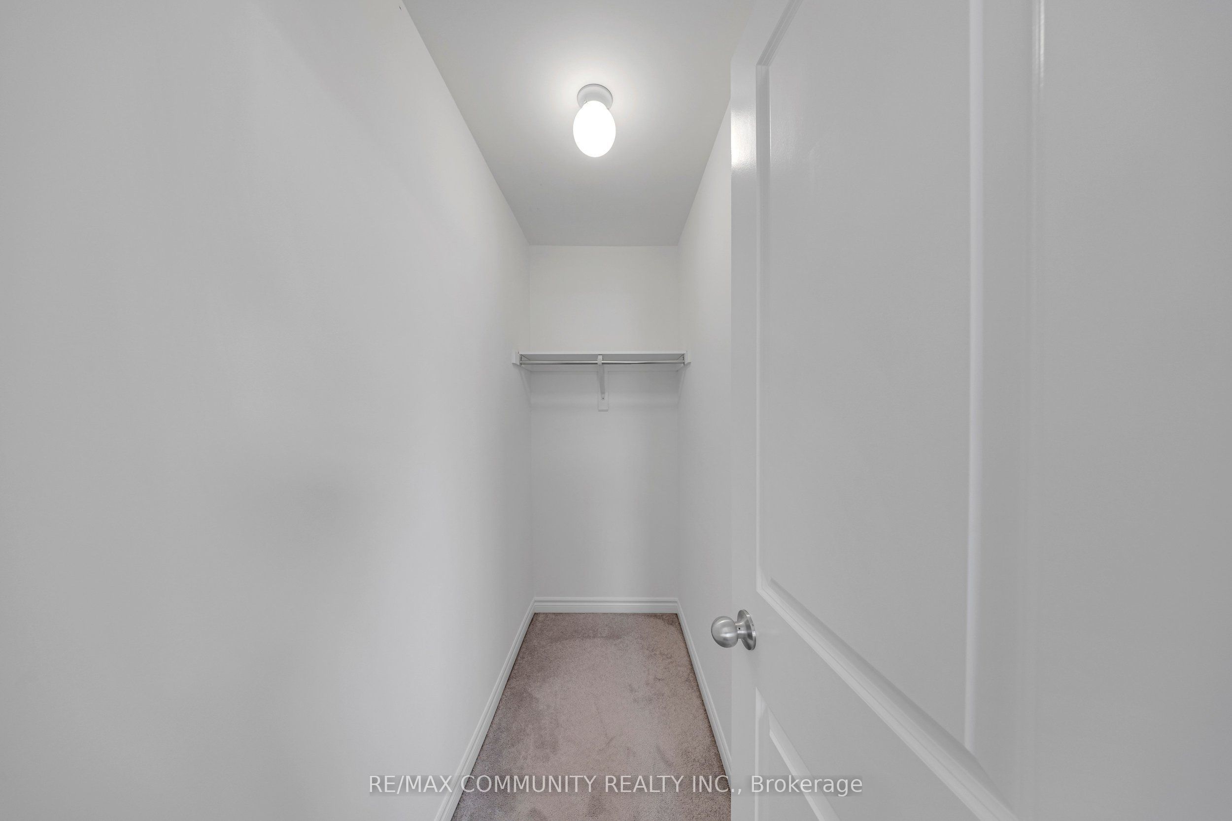 1761 Rex Heath Drive Property Photo 14