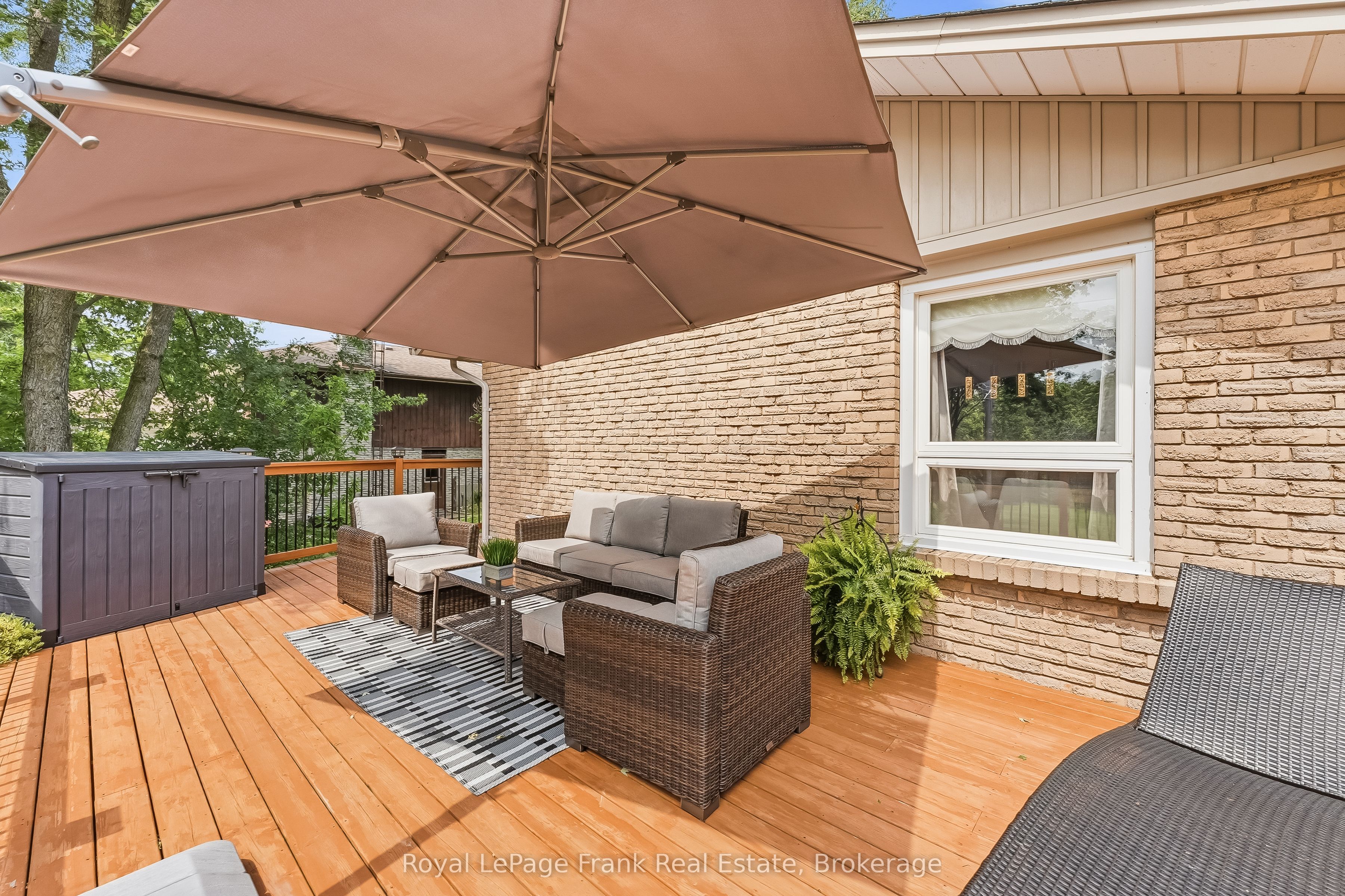 32 Jacobsen Boulevard Property Photo 27