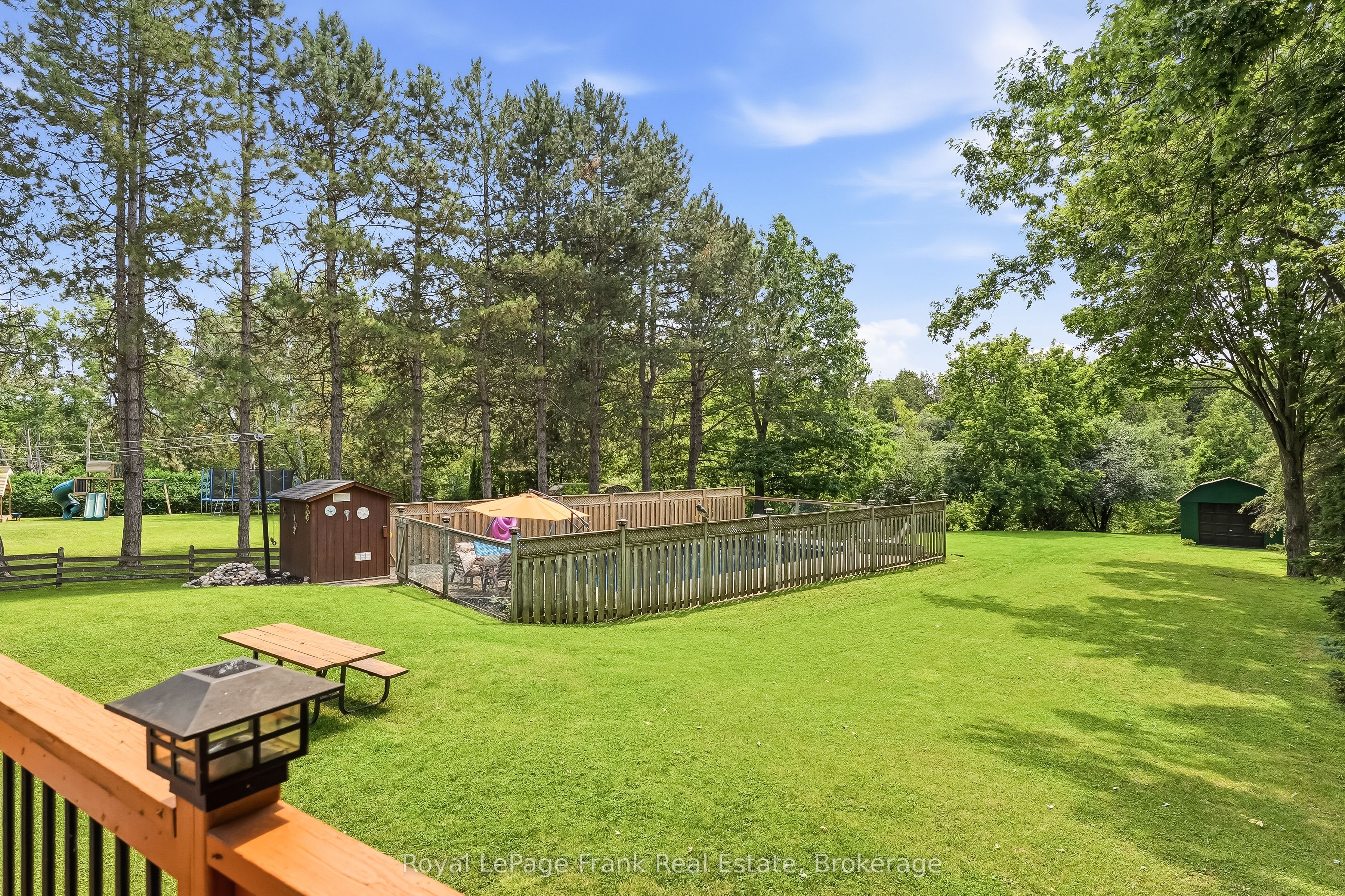 32 Jacobsen Boulevard Property Photo 29
