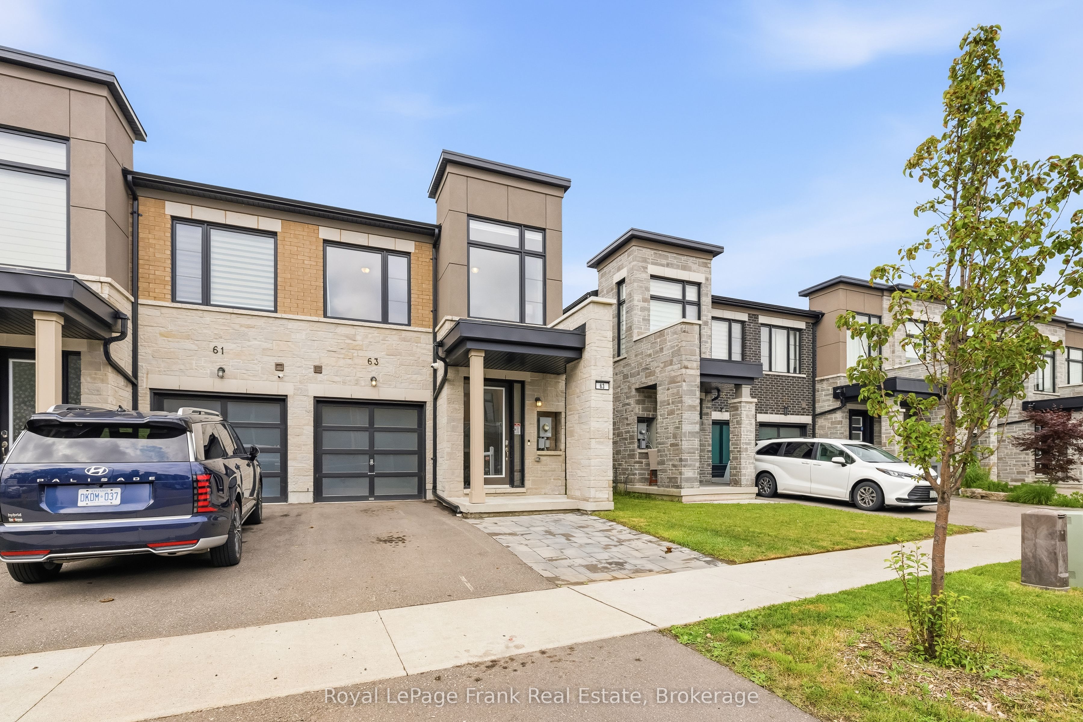 63 Pine Gate Place Property Photo 2