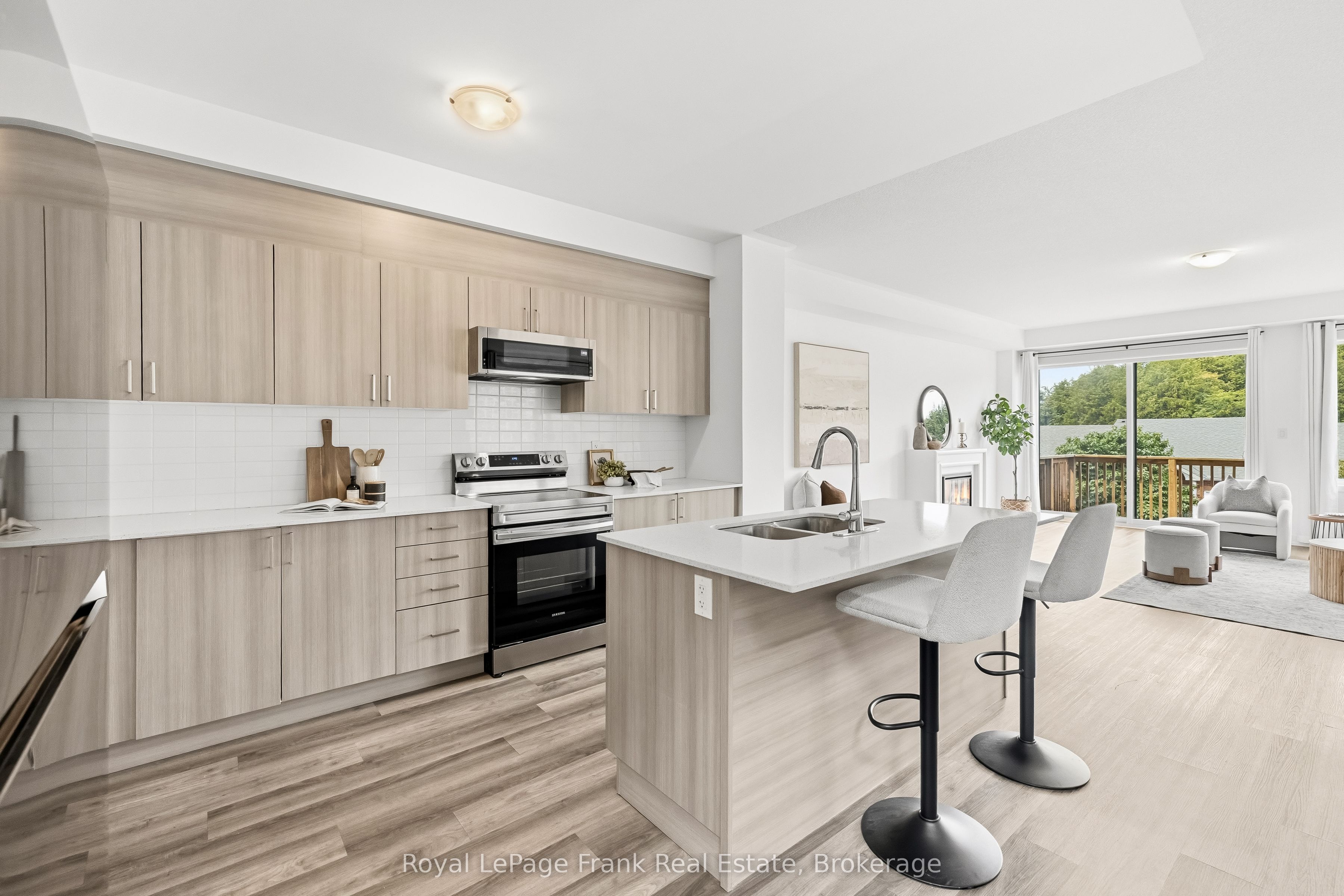 63 Pine Gate Place Property Photo 6