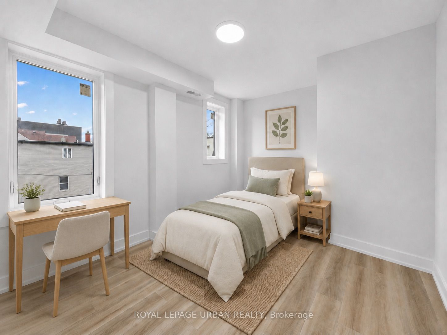 851 Danforth Avenue B Property Photo 7