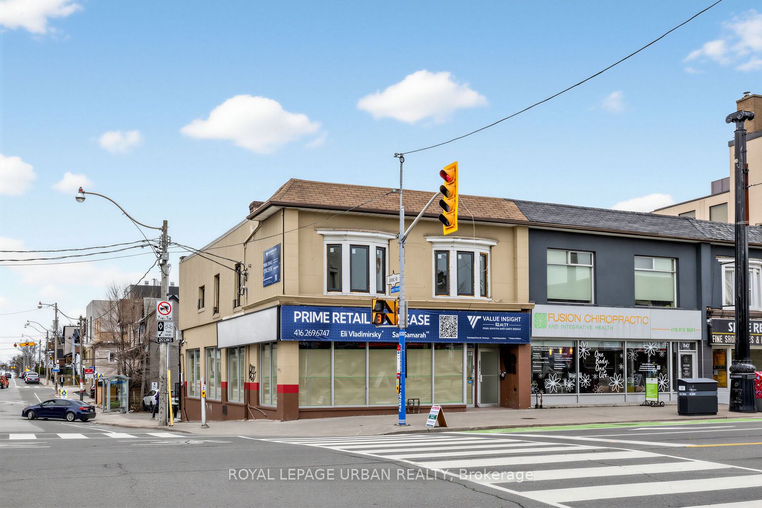 851 Danforth Avenue B Property Photo 12