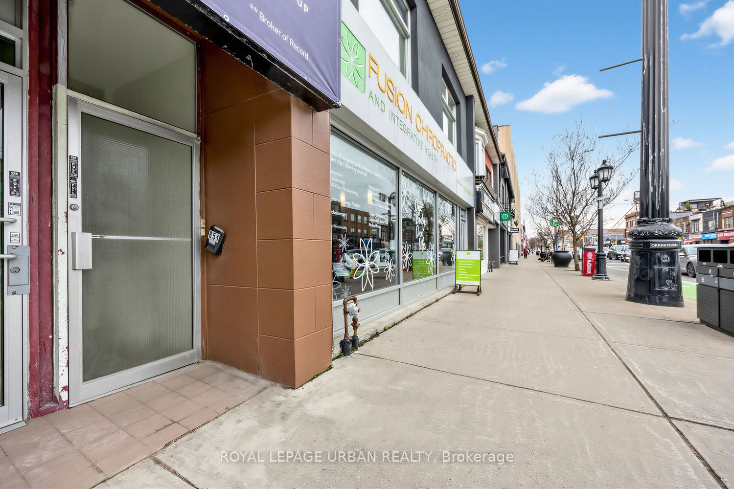 851 Danforth Avenue B Property Photo 13