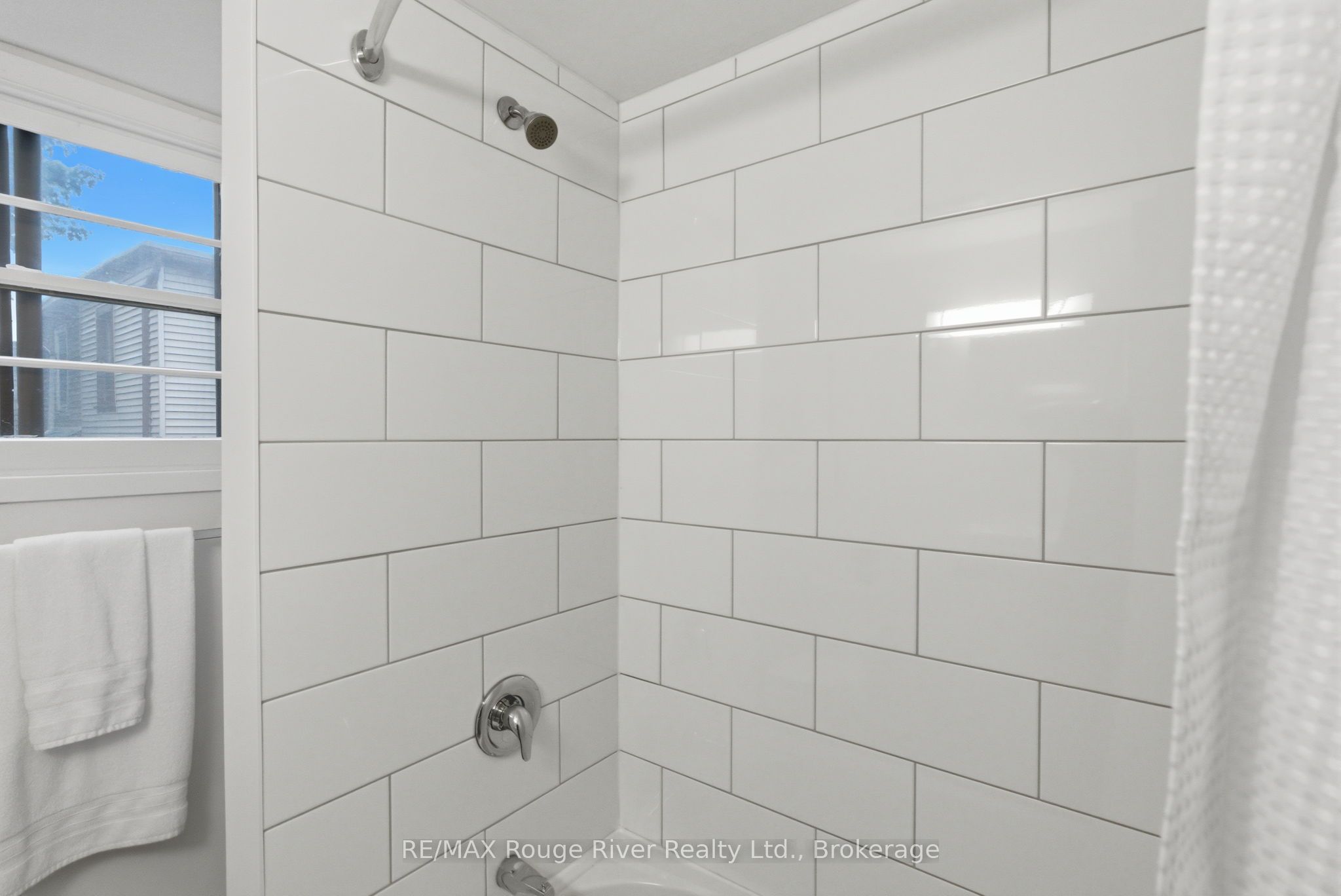 7 Heyworth Crescent Property Photo 13