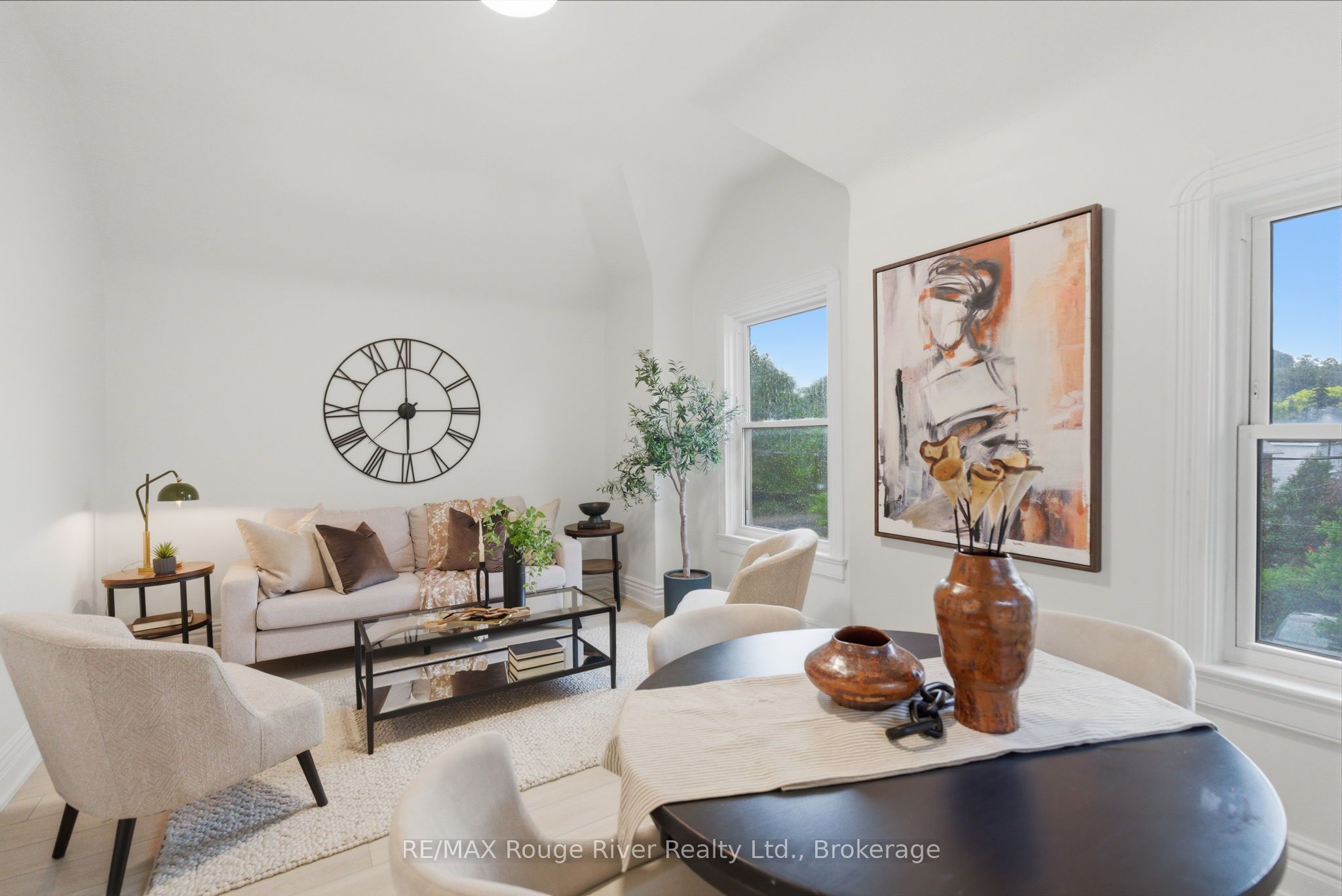 7 Heyworth Crescent Property Photo 24