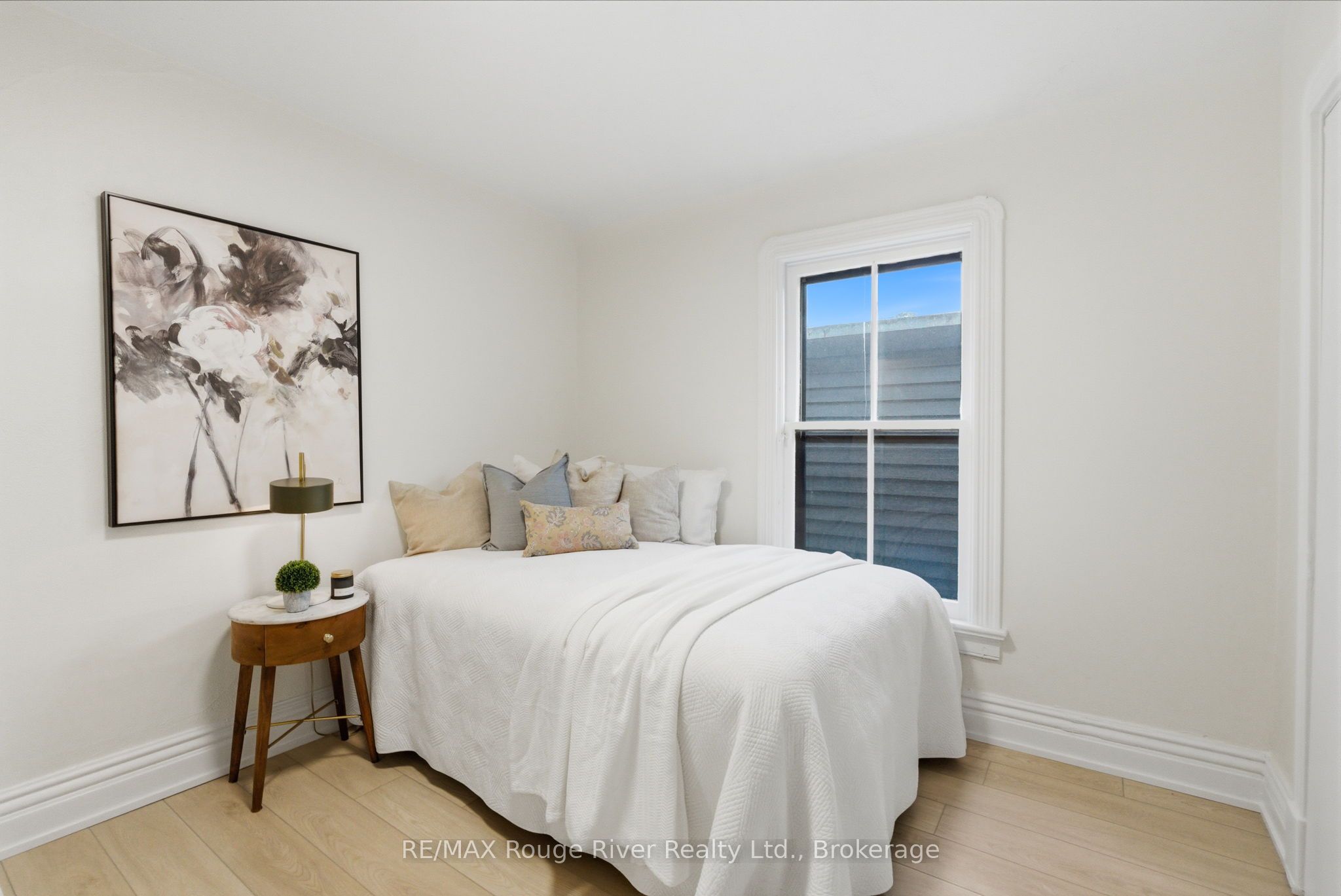 7 Heyworth Crescent Property Photo 31