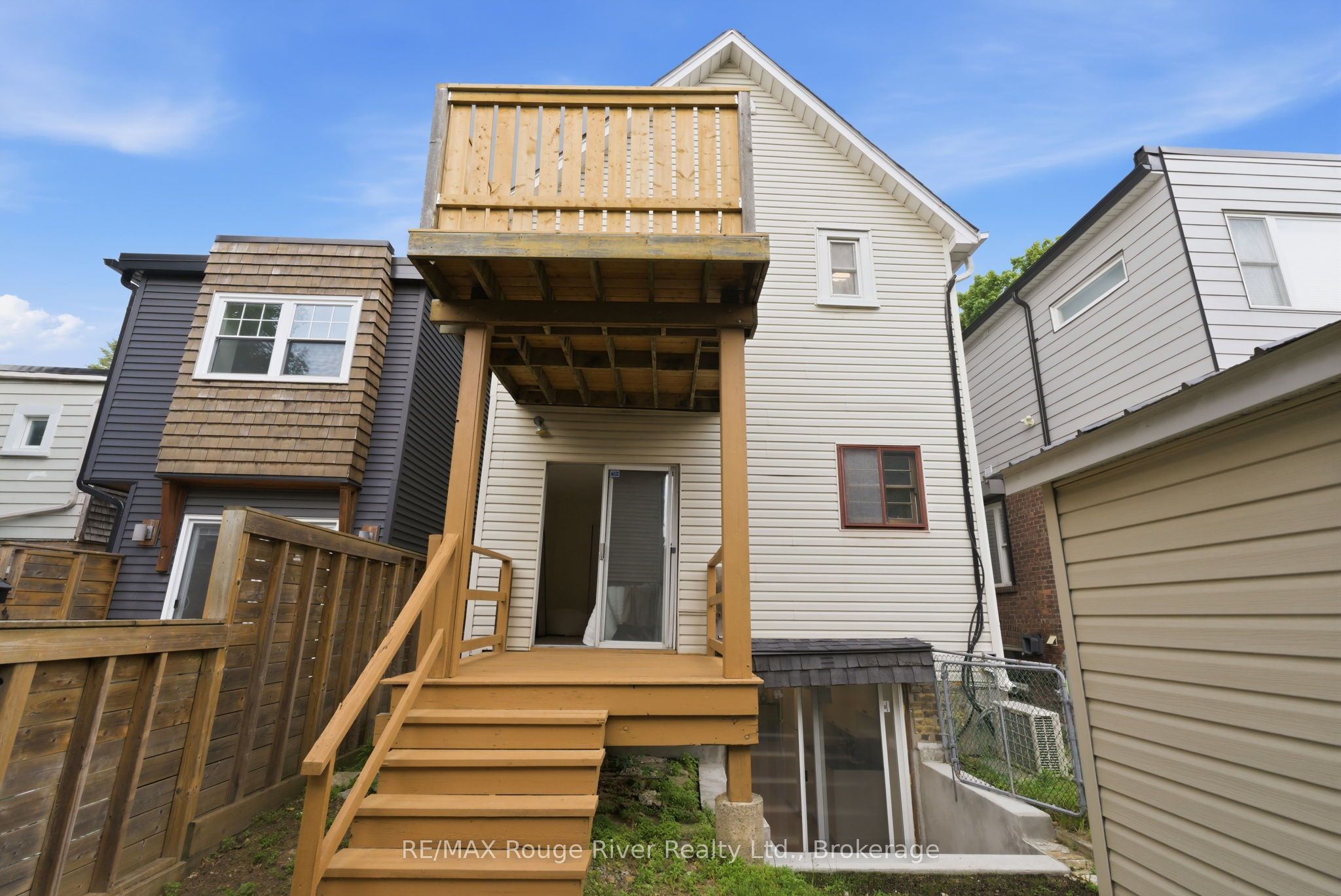 7 Heyworth Crescent Property Photo 34