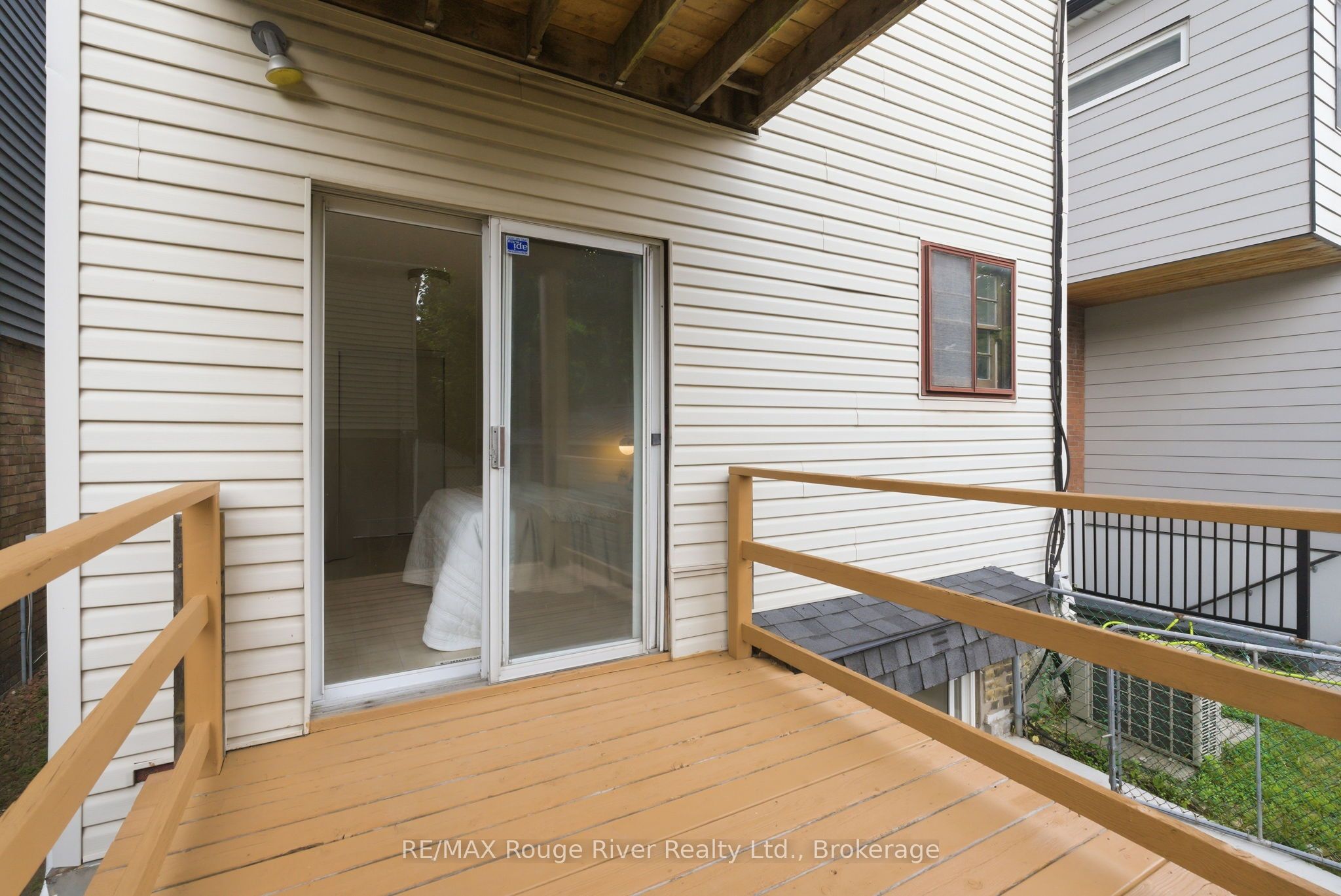 7 Heyworth Crescent Property Photo 37
