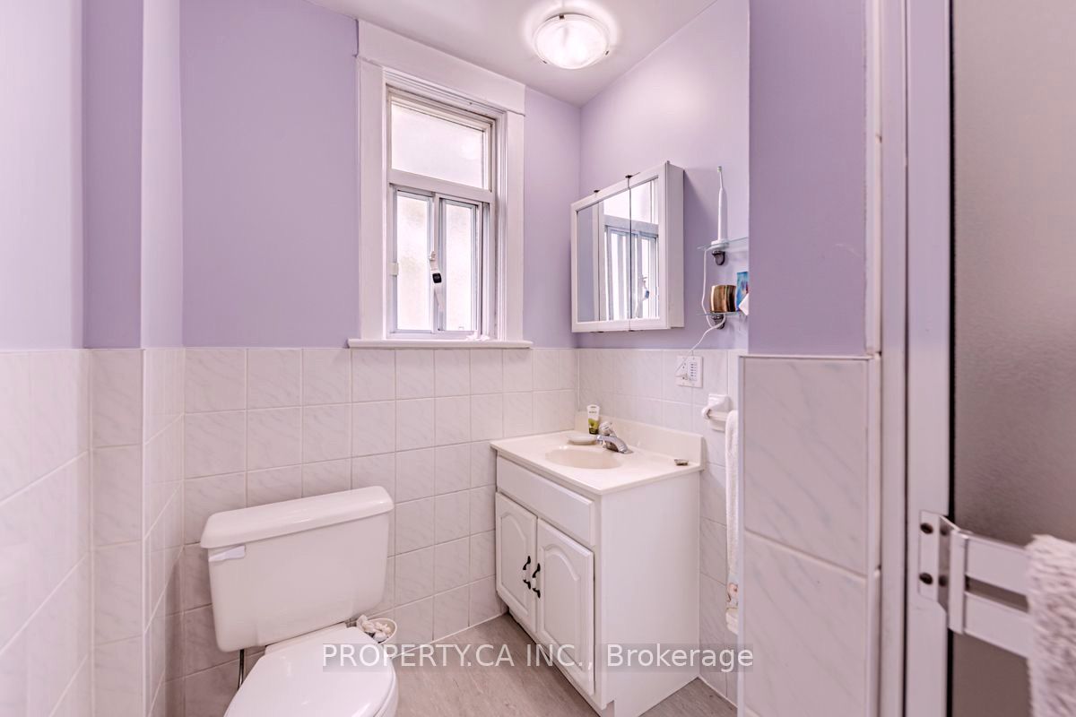 133 Drayton Avenue Property Photo 8