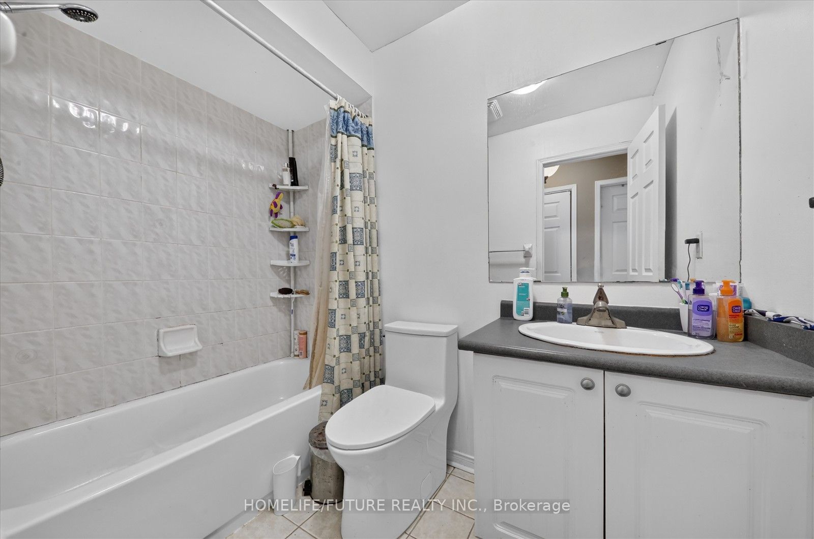 16 Rozell Road Property Photo 29
