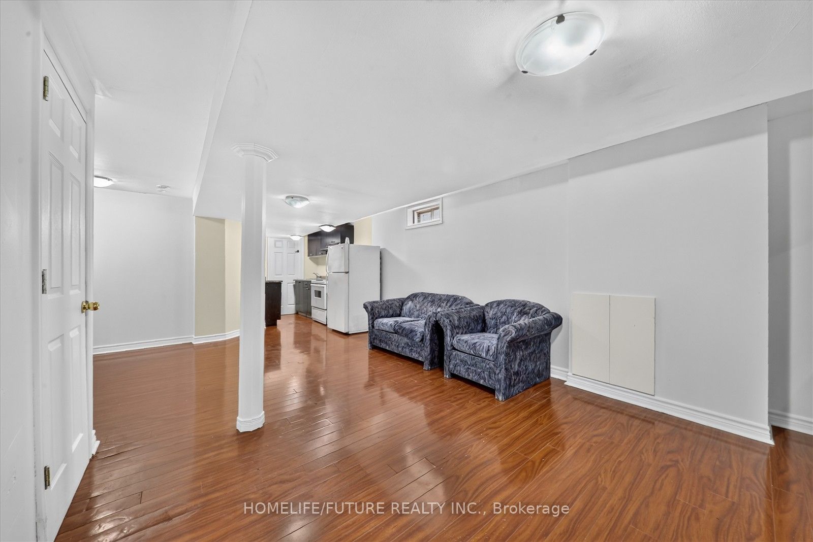 16 Rozell Road Property Photo 37