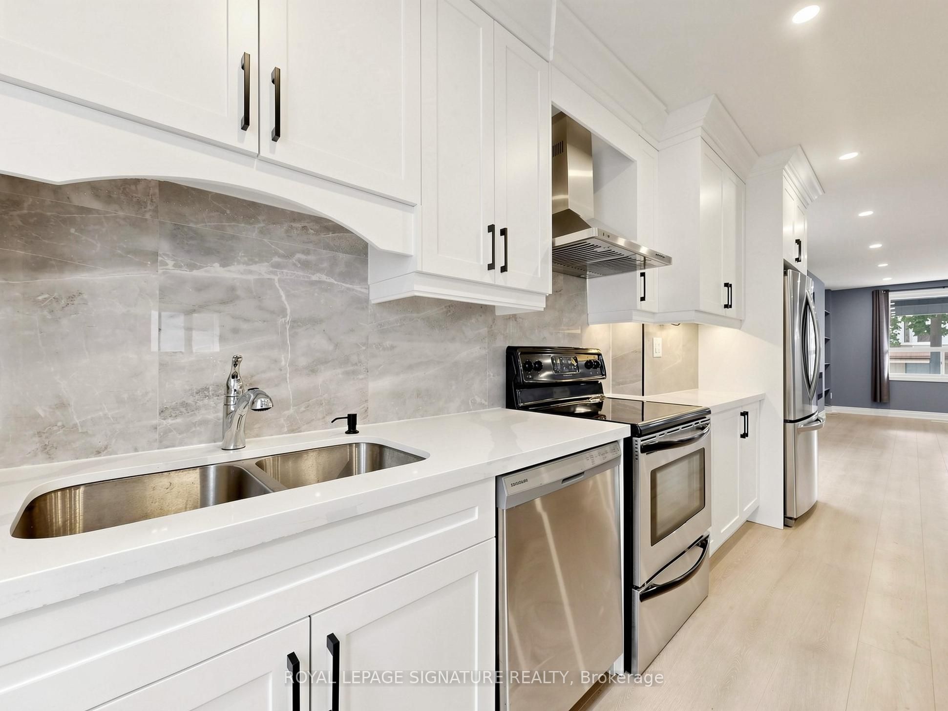 8 Harris Avenue Property Photo 20